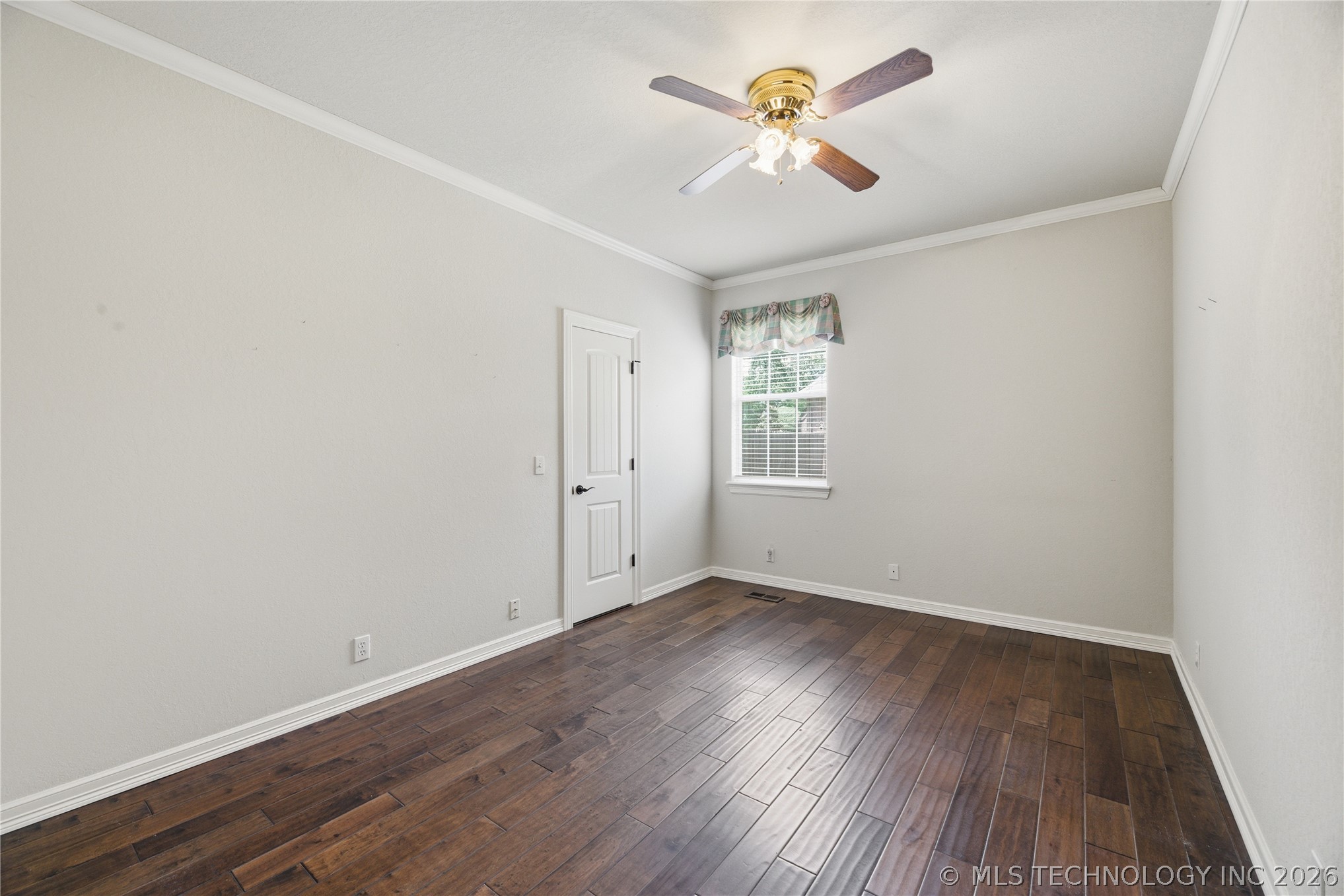 3920 S Sequoia Avenue Property Photo 25