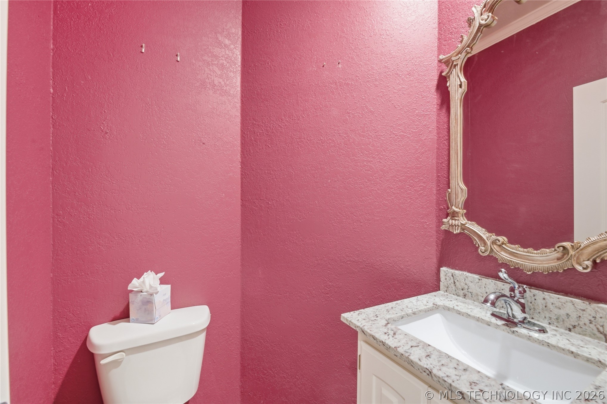 3920 S Sequoia Avenue Property Photo 29
