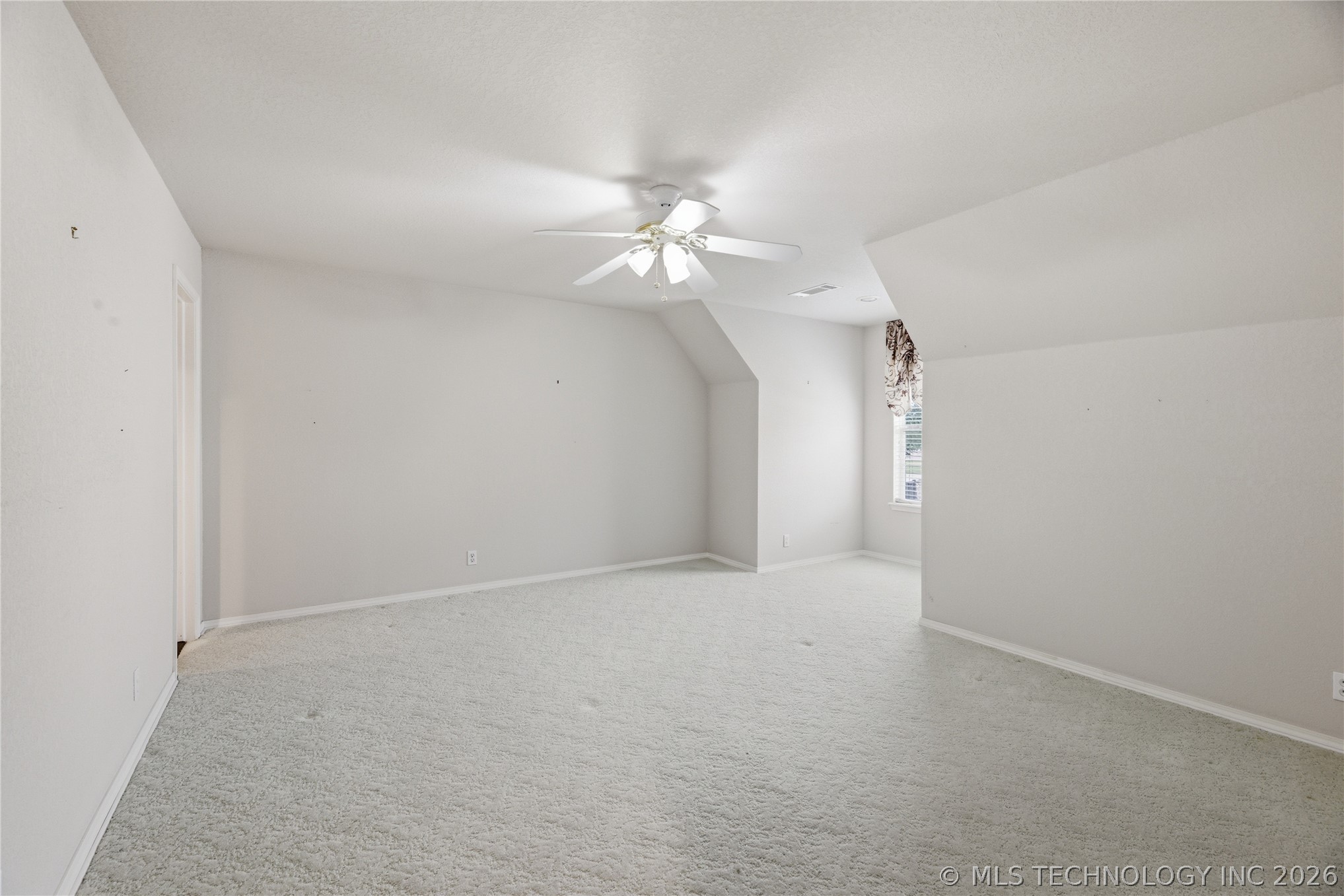 3920 S Sequoia Avenue Property Photo 33