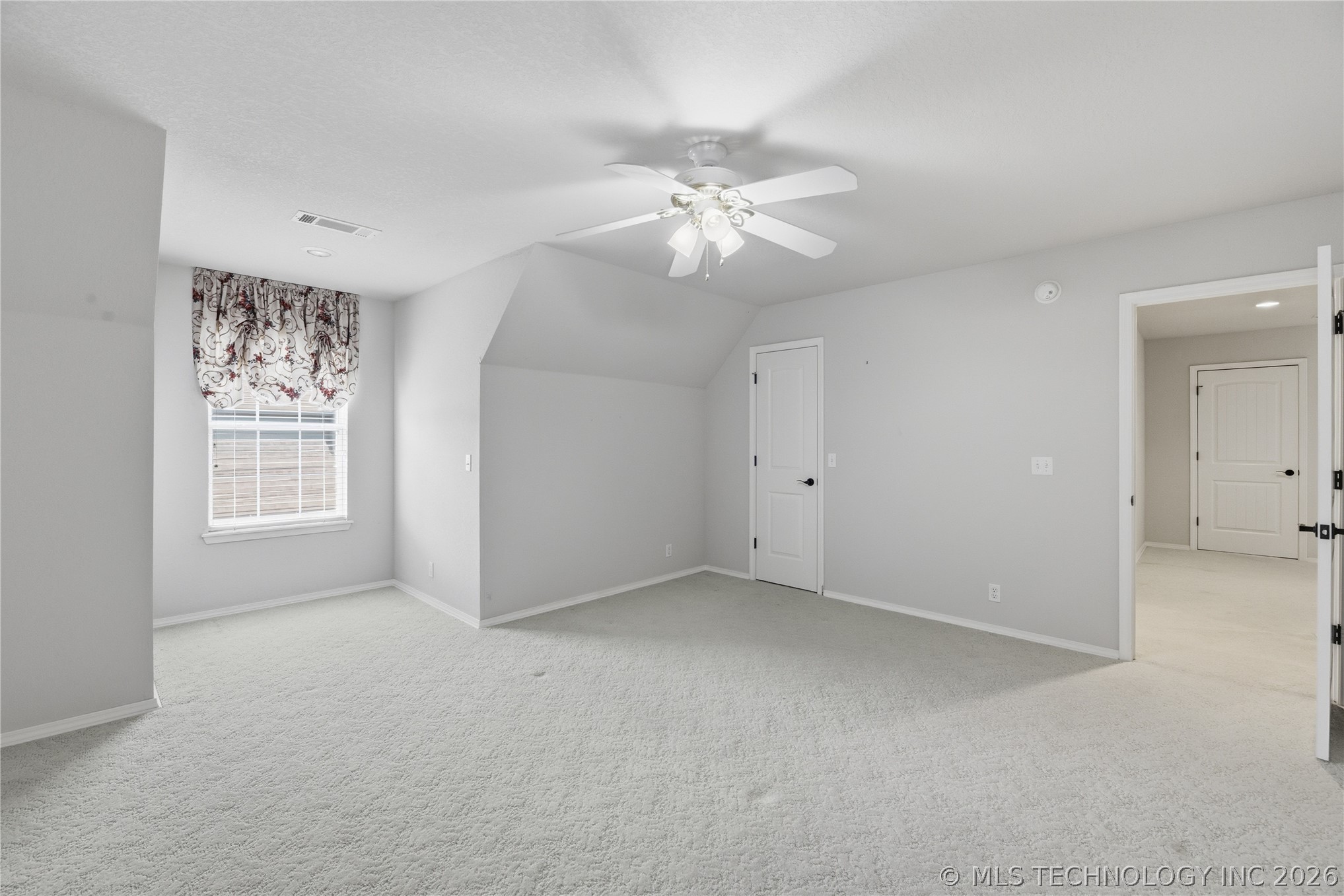 3920 S Sequoia Avenue Property Photo 34