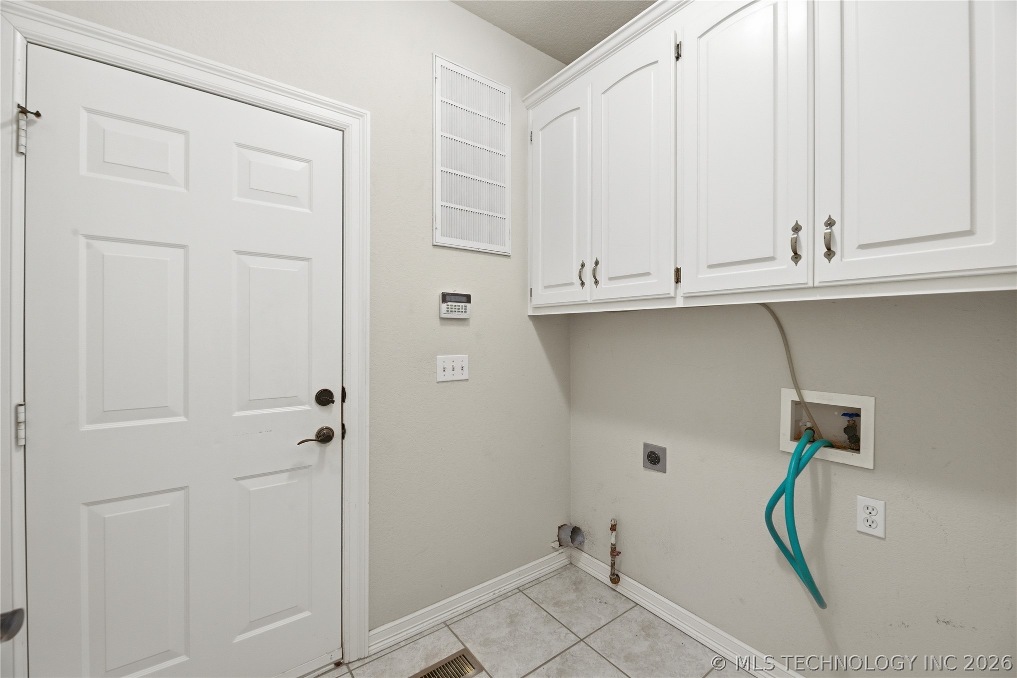 3920 S Sequoia Avenue Property Photo 35