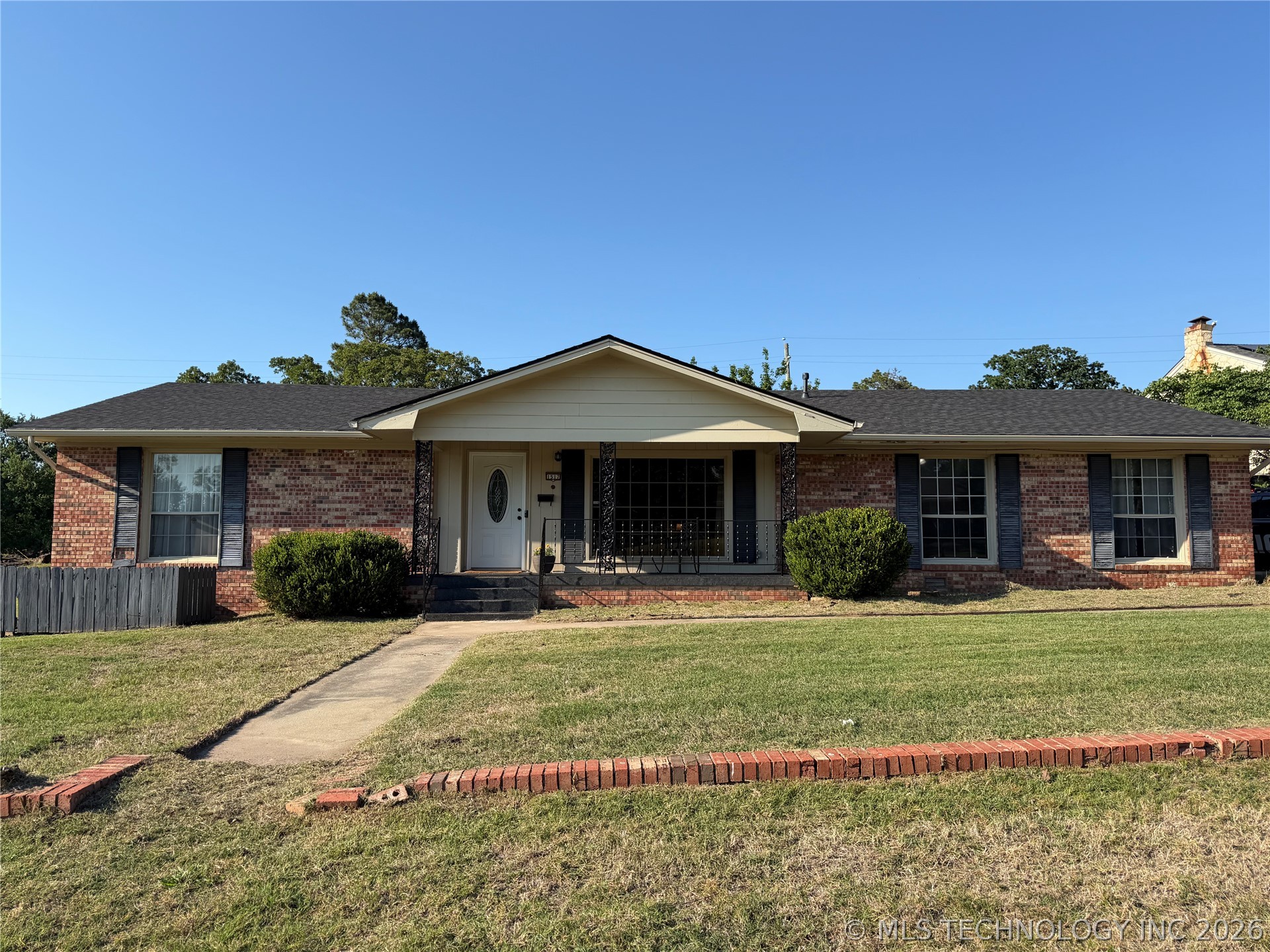 1517 E Miami Property Photo 1