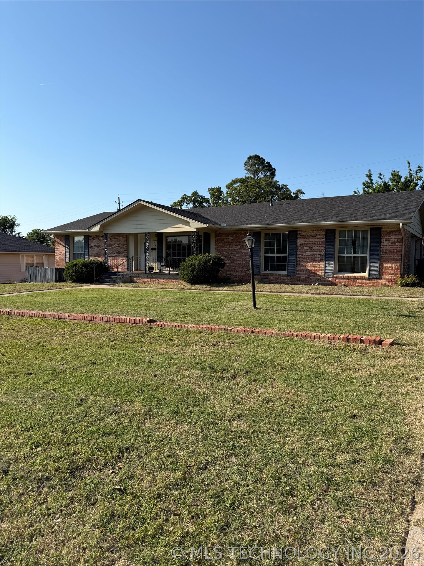 1517 E Miami Property Photo 4