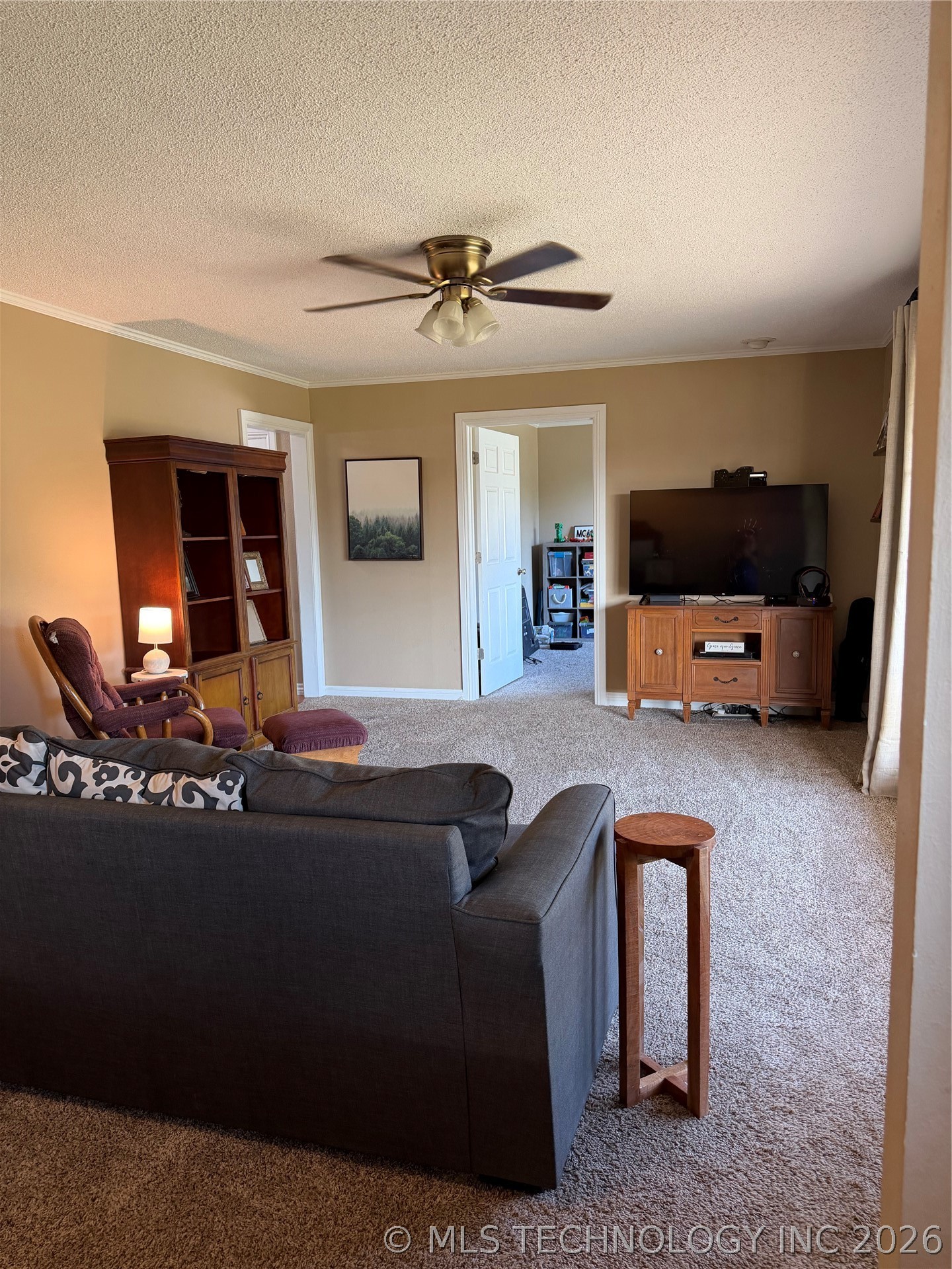 1517 E Miami Property Photo 7