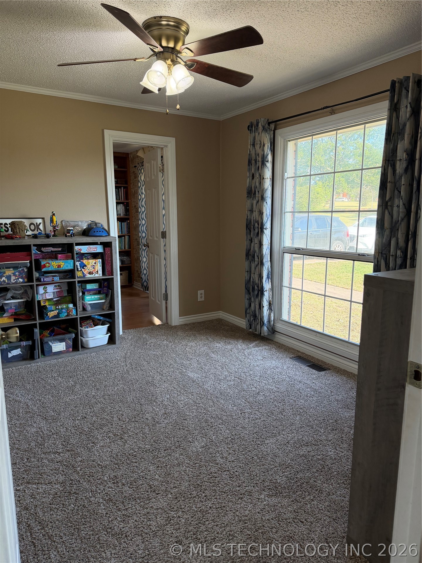 1517 E Miami Property Photo 32