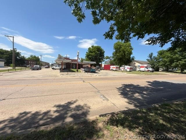 200 N Hinckley Property Photo 2