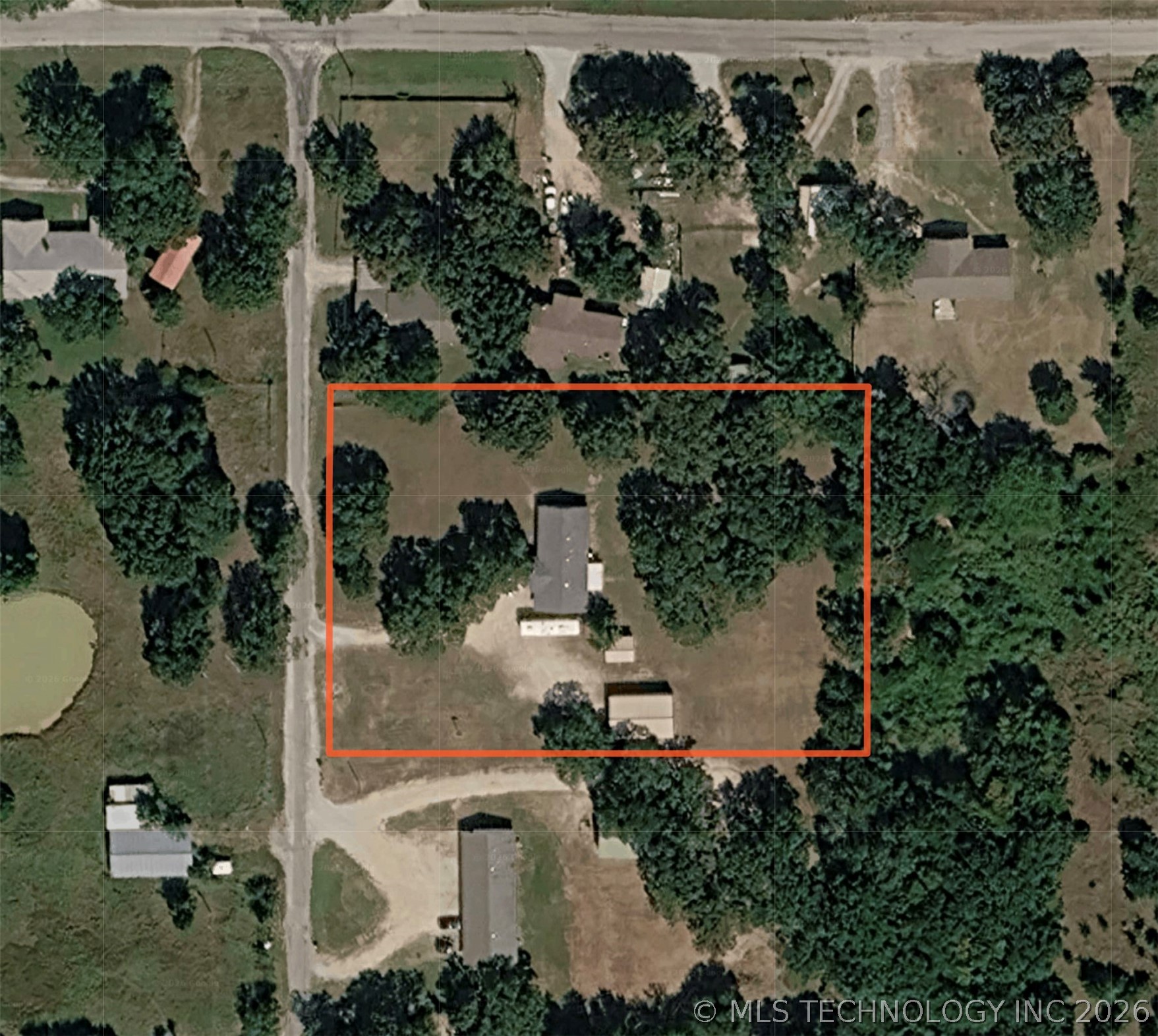 1034 Oak Property Photo 2