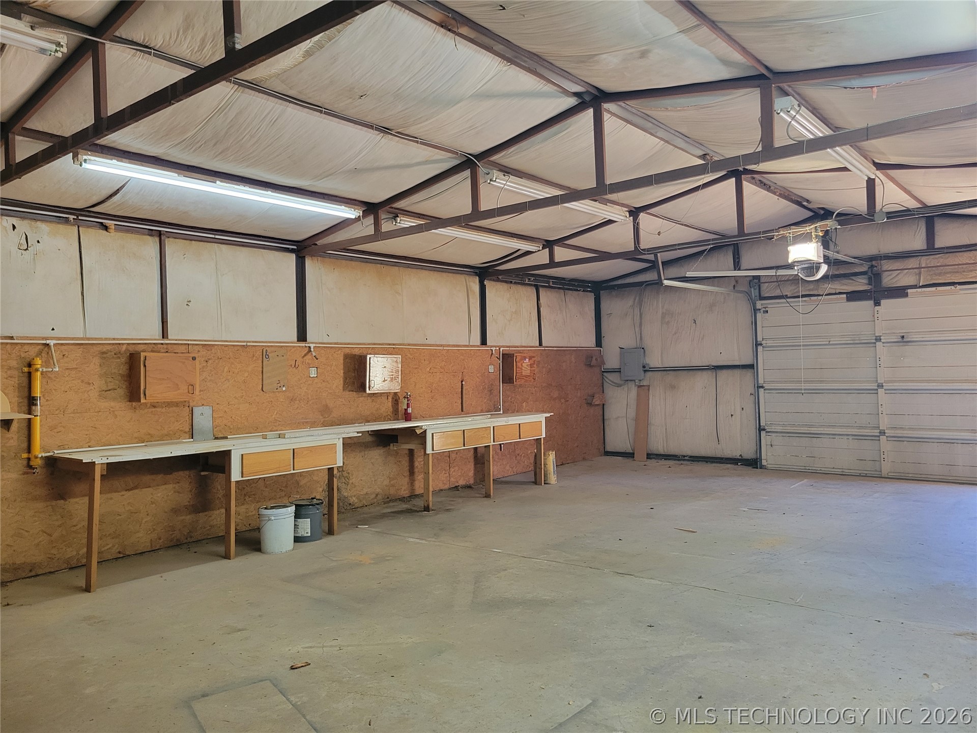 1034 Oak Property Photo 37
