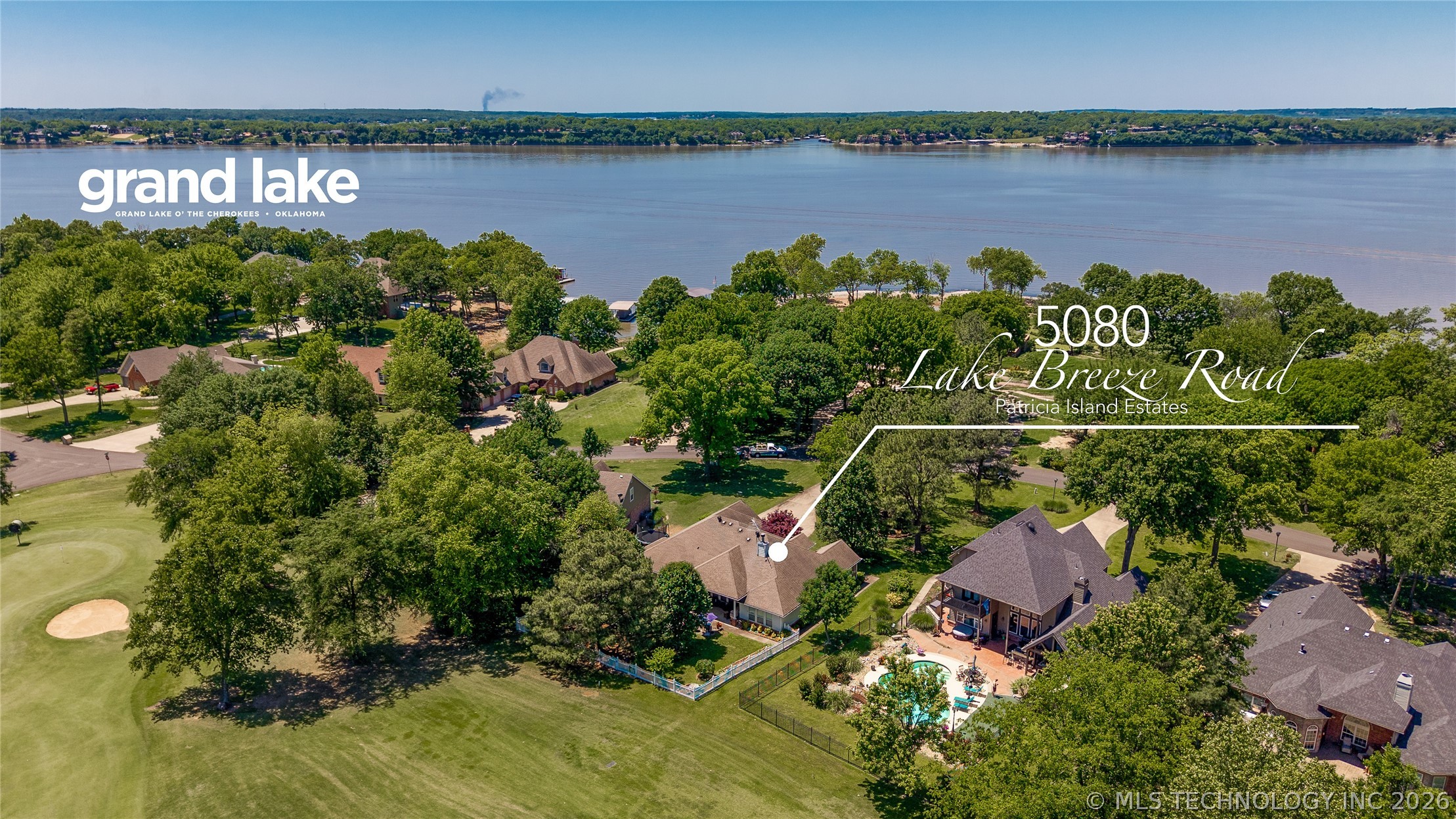 5080 Lake Breeze Road Property Photo 2