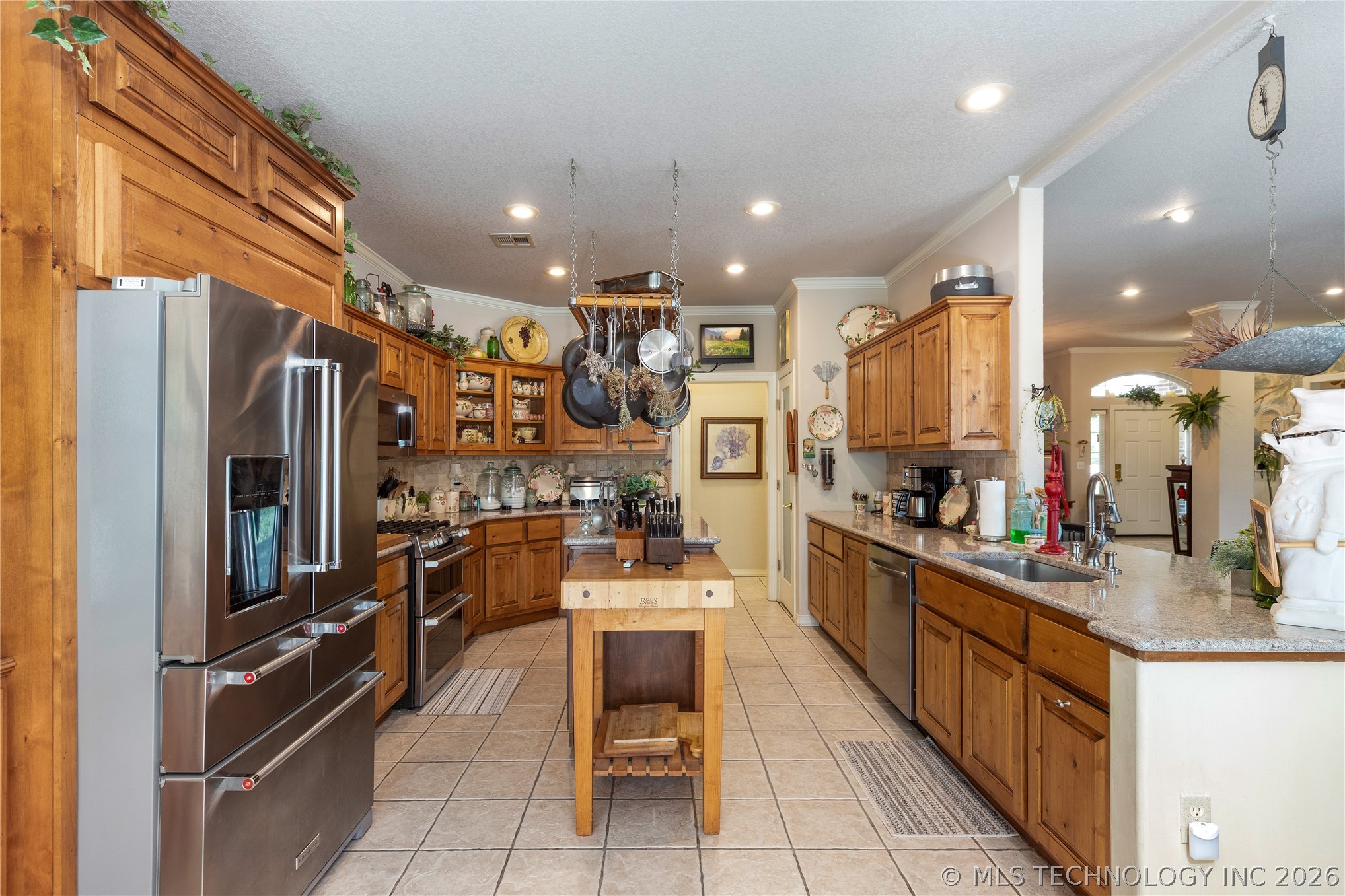 5080 Lake Breeze Road Property Photo 12