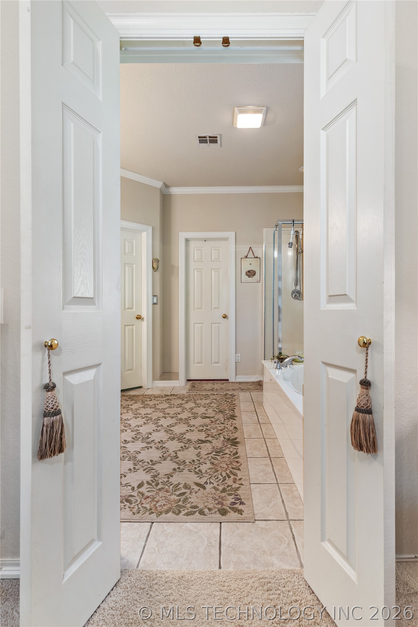 5080 Lake Breeze Road Property Photo 15