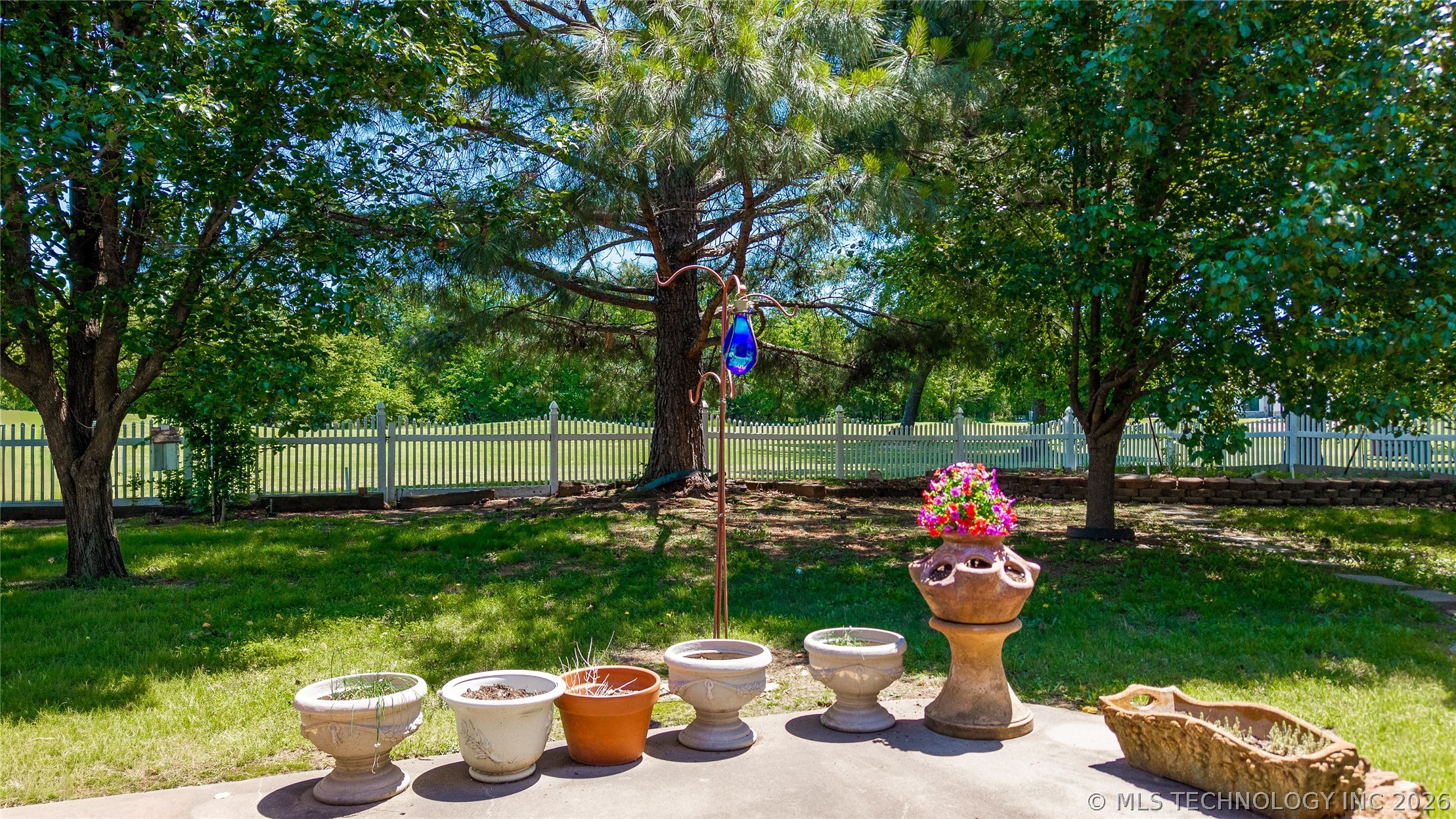 5080 Lake Breeze Road Property Photo 35