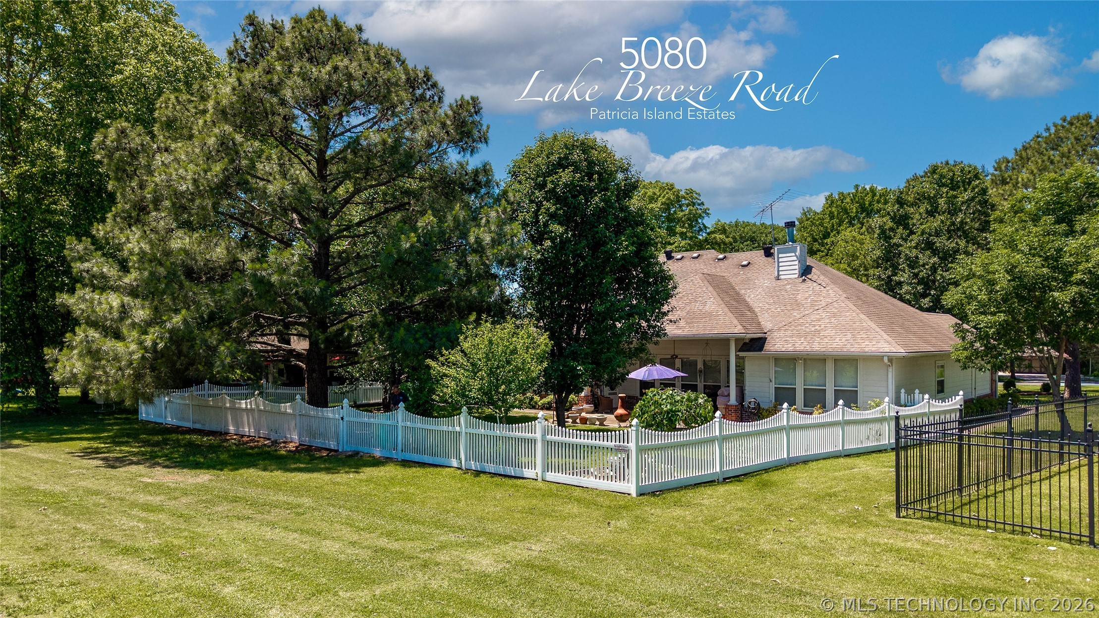 5080 Lake Breeze Road Property Photo 37