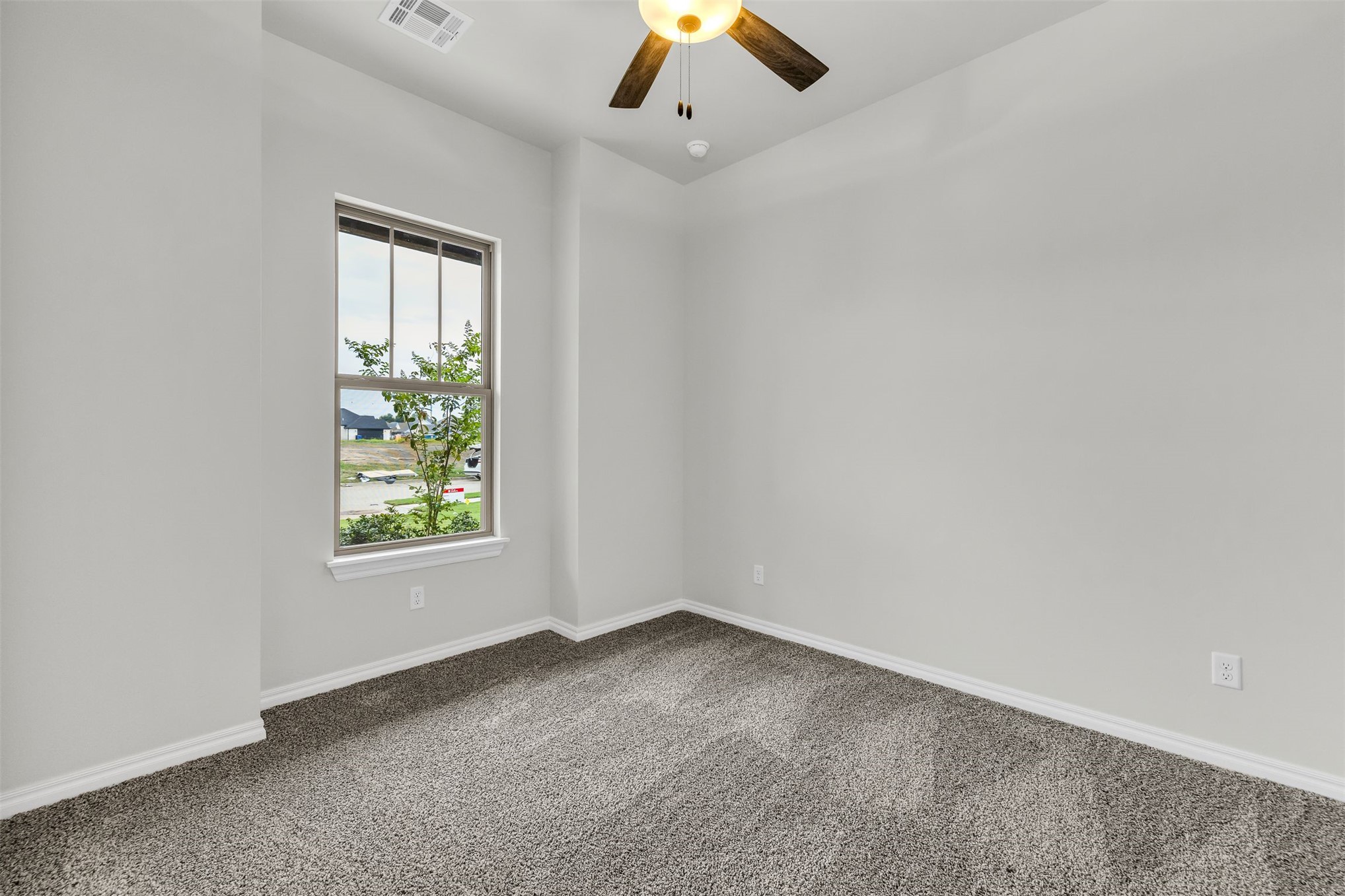 2900 E Northampton Street Property Photo 13