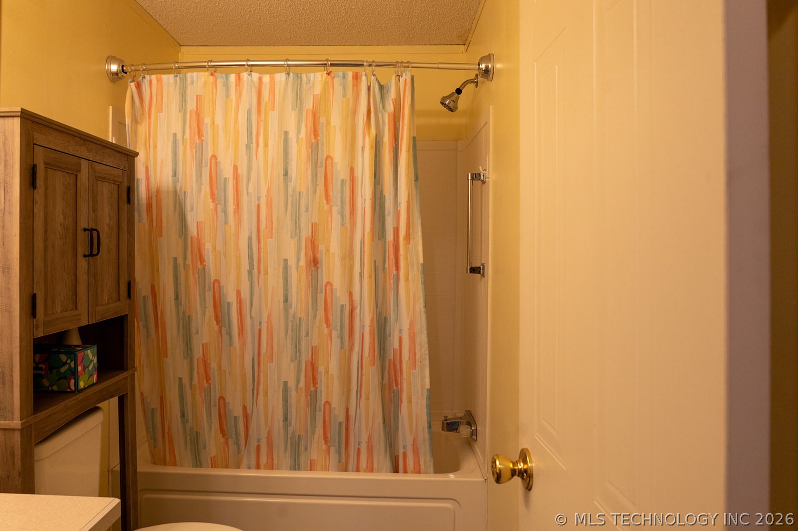 13937 Conley Road Property Photo 9