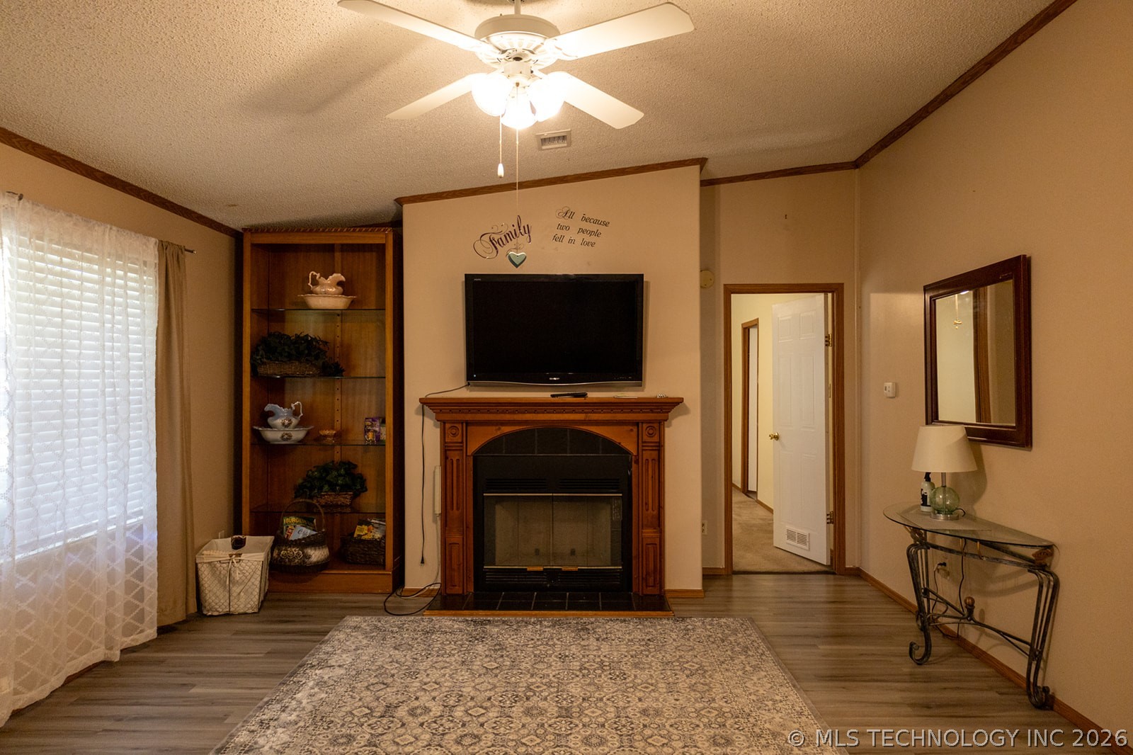 13937 Conley Road Property Photo 13