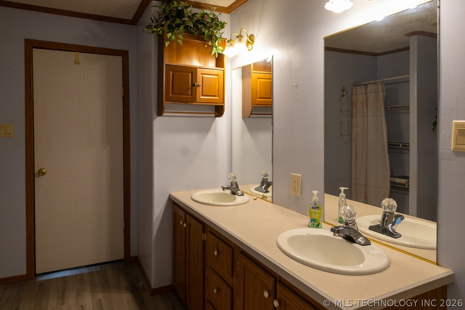 13937 Conley Road Property Photo 22
