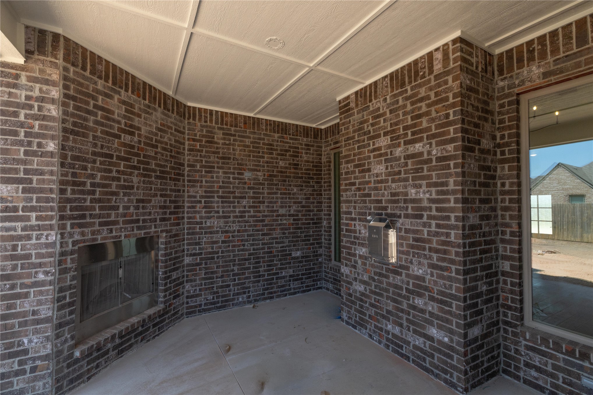 2824 E Northampton Street Property Photo 5