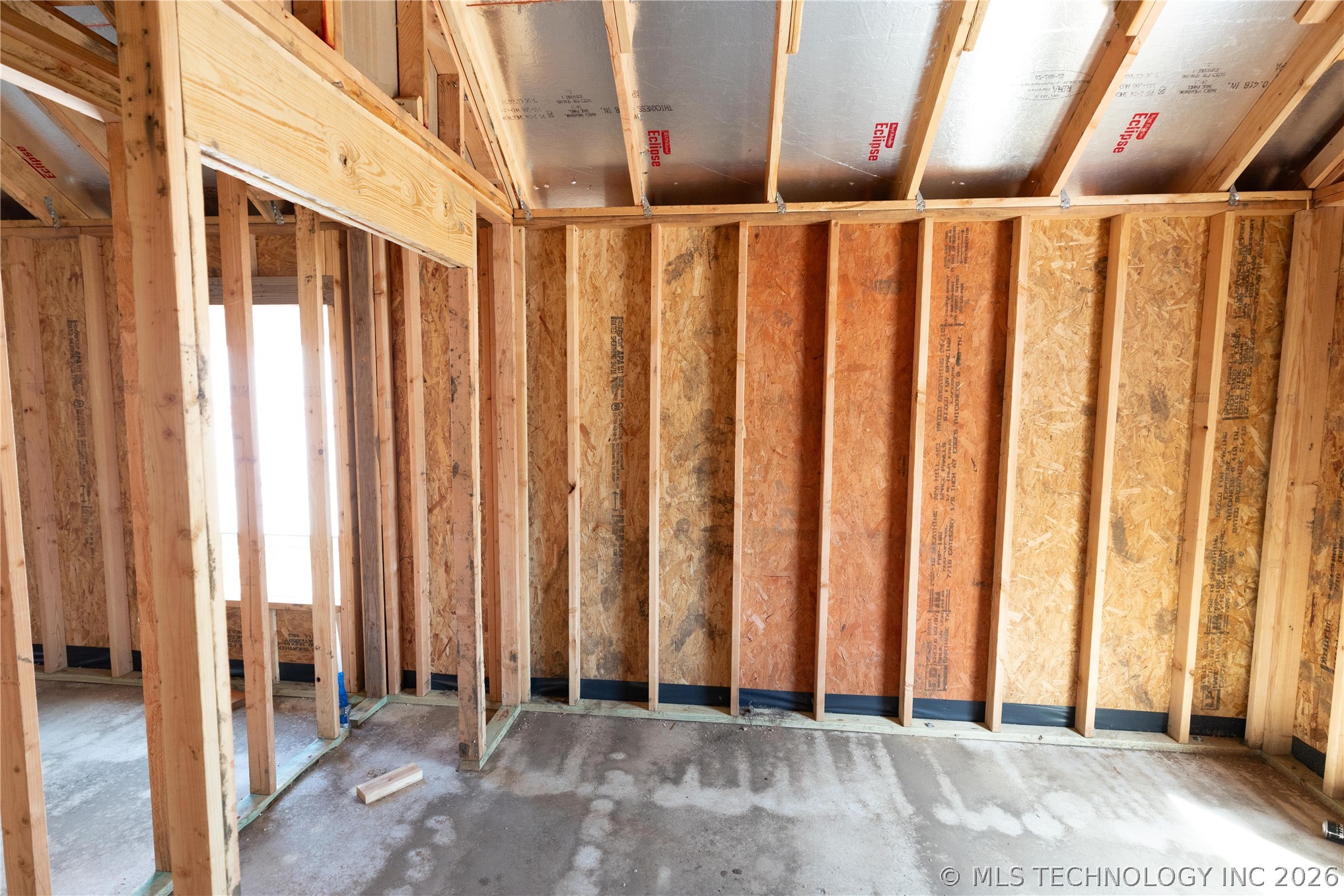 2824 E Northampton Street Property Photo 7