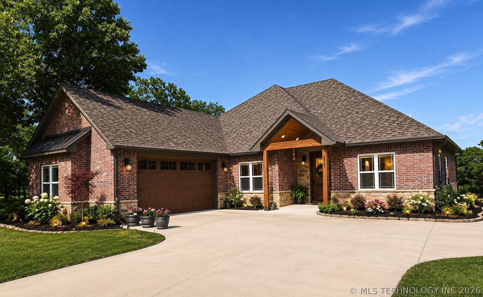 36362 S Summit Property Photo 2