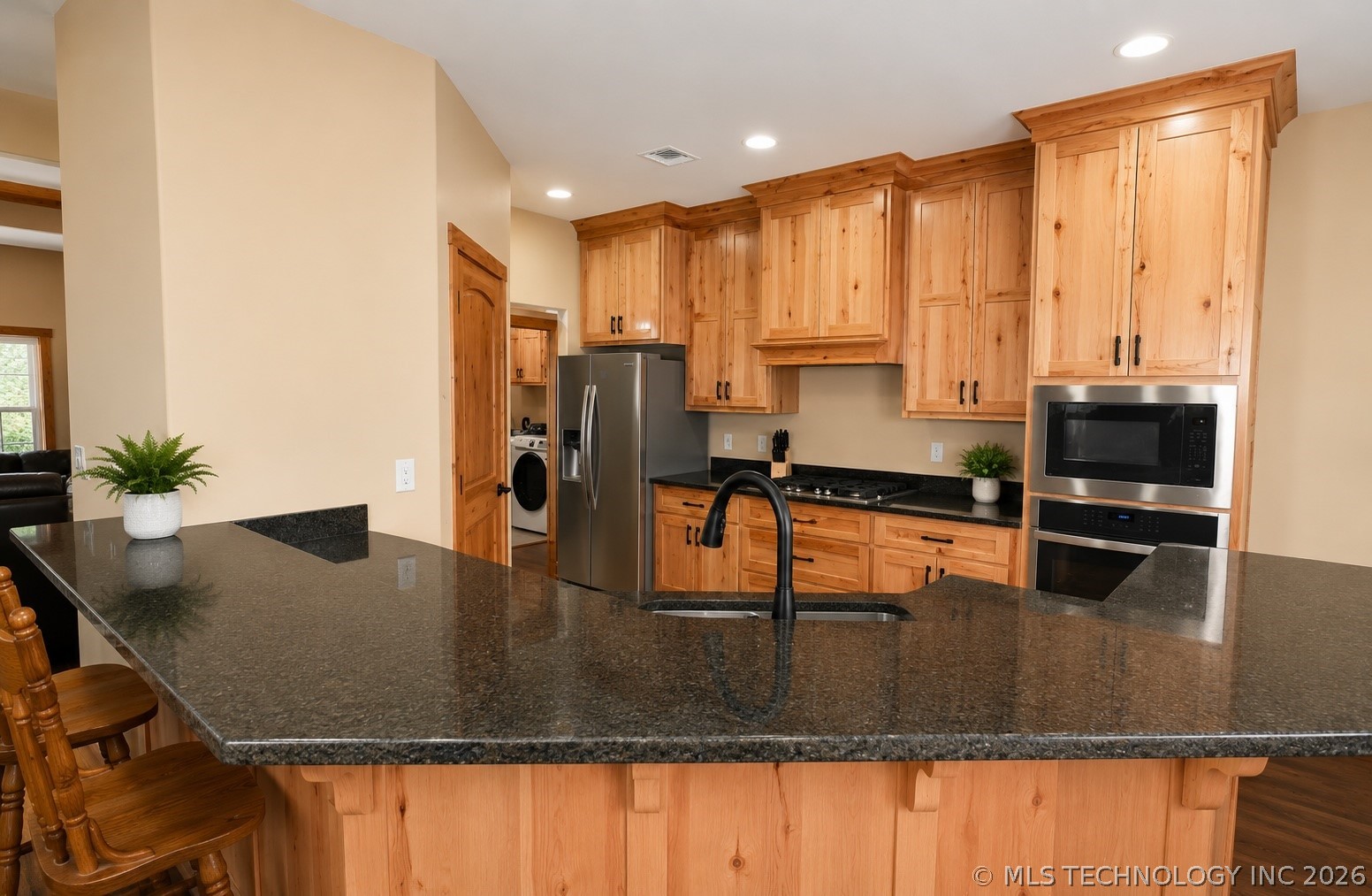 36362 S Summit Property Photo 9