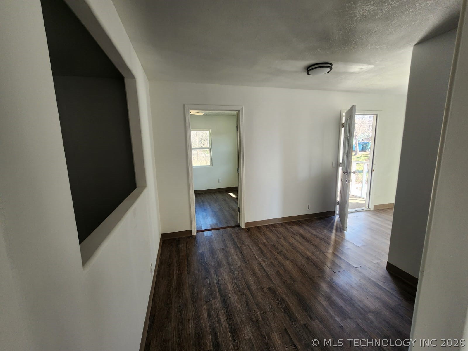 400 W Tulsa Avenue Se Property Photo 21