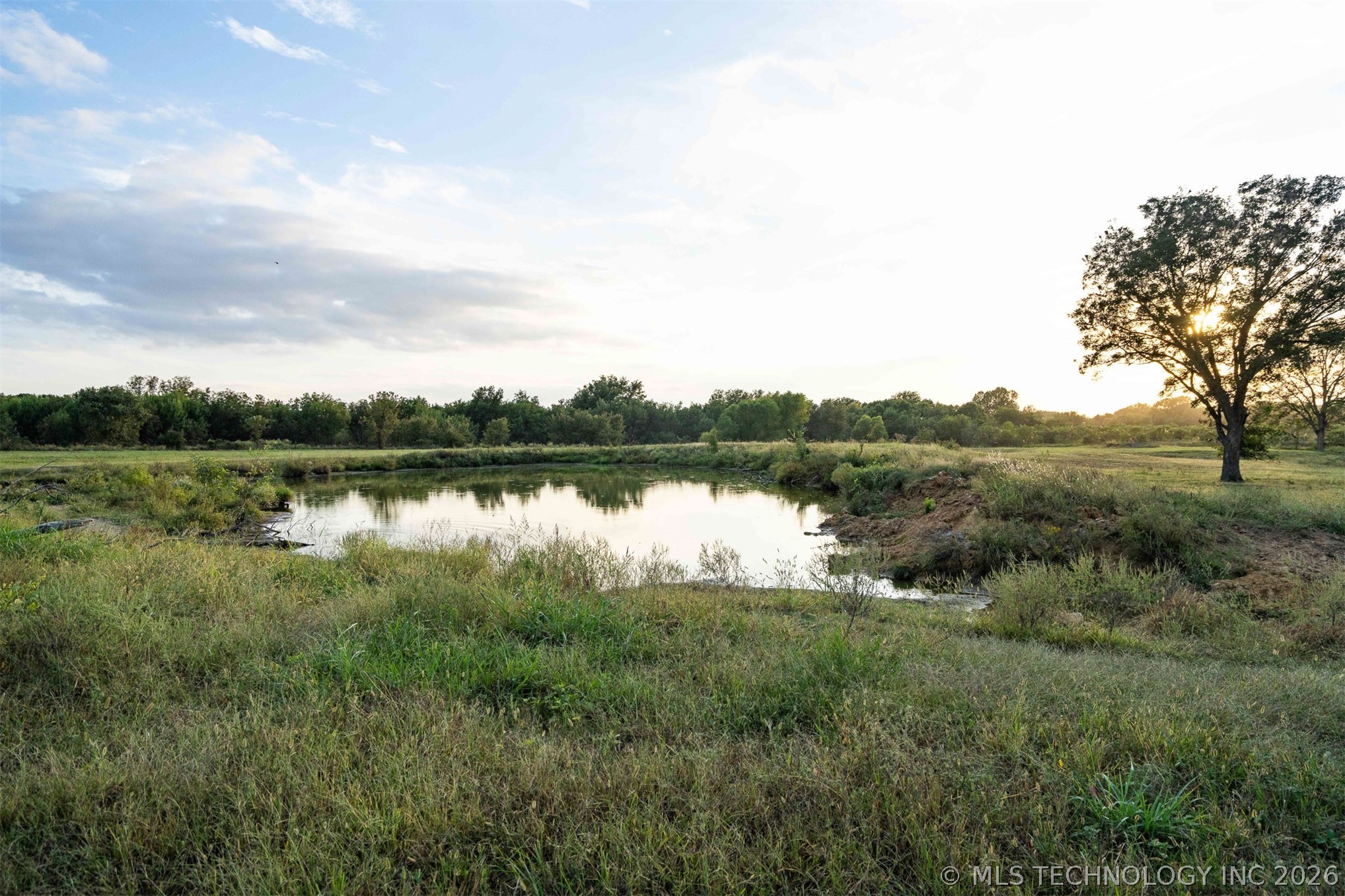 S 154th Street W Property Photo 3