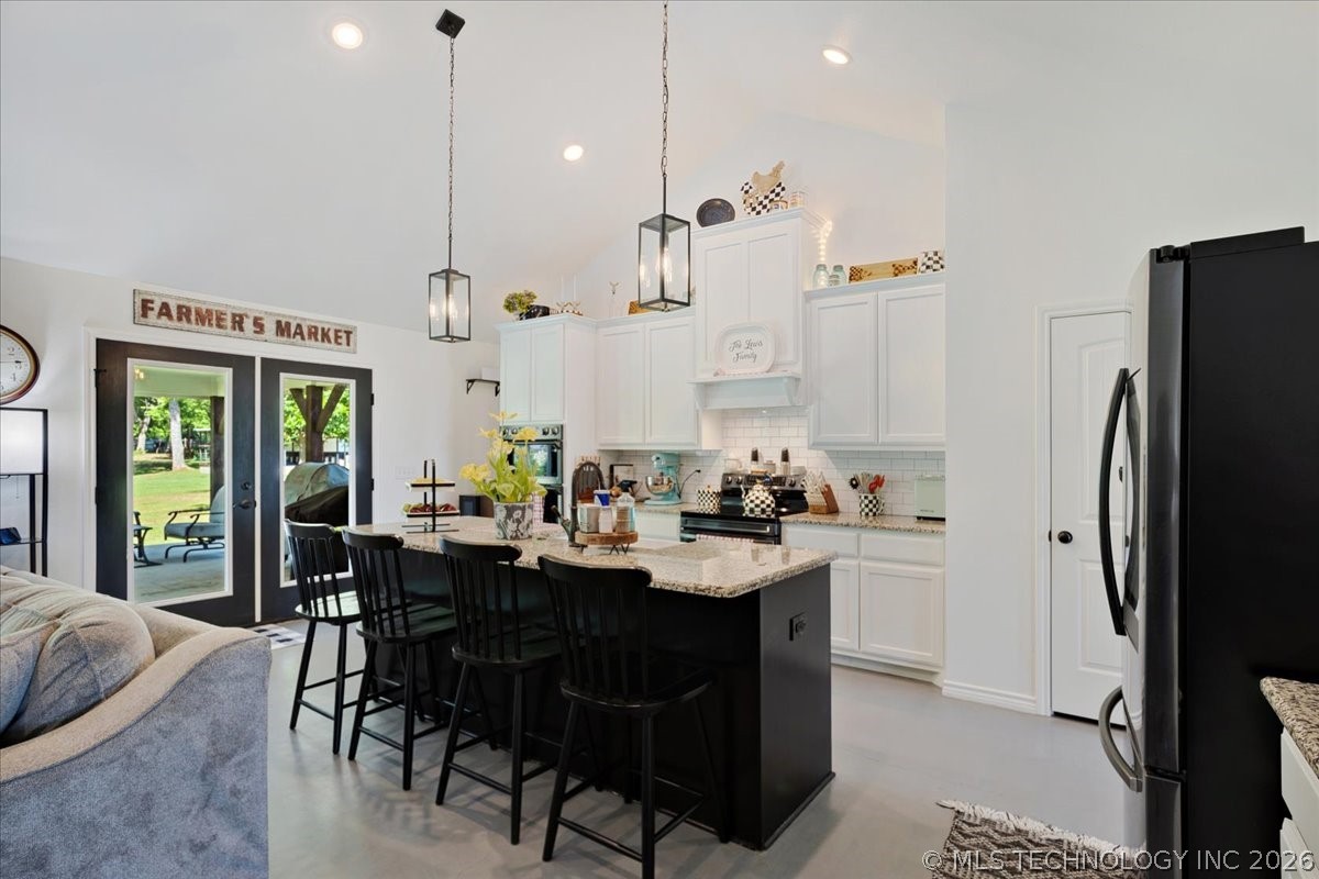 17957 Bridgeview Road Property Photo 21