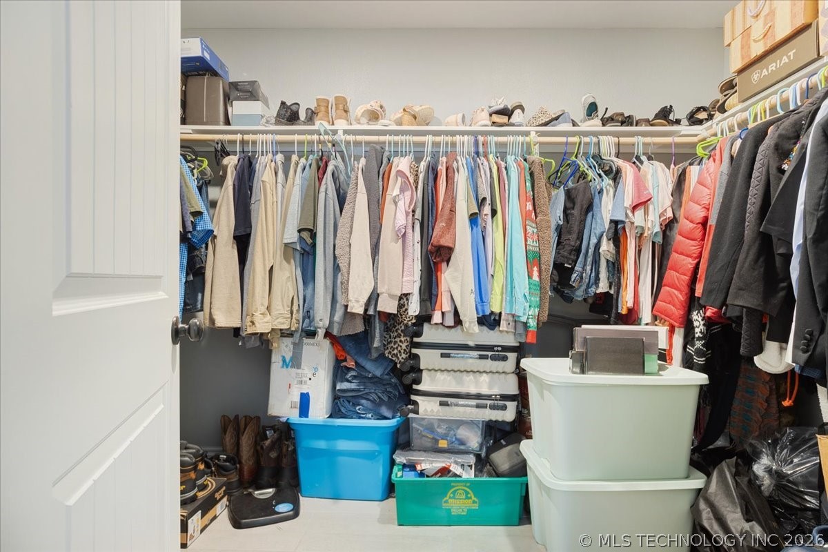 17957 Bridgeview Road Property Photo 35