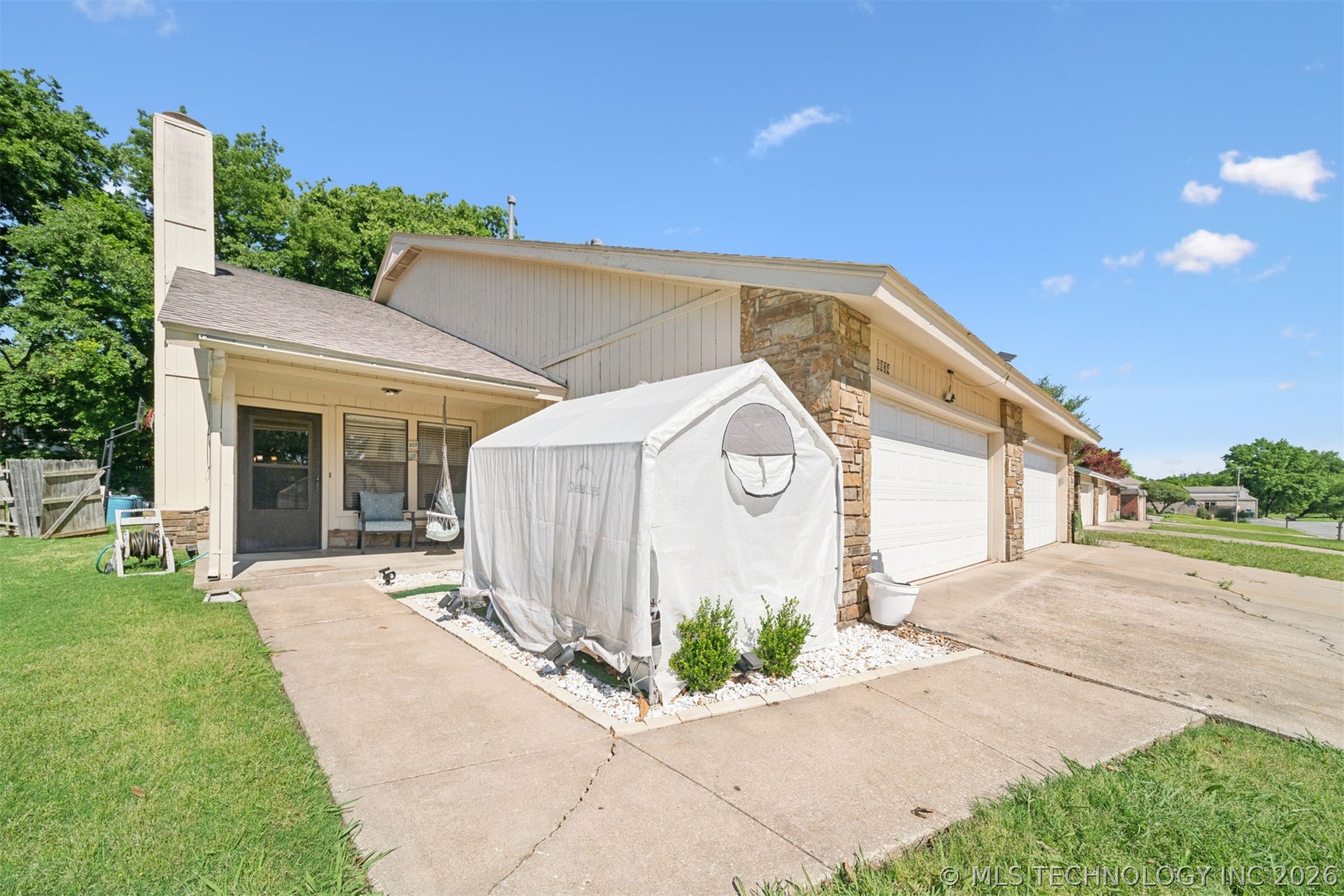 6622 S 78th East Avenue Property Photo 1