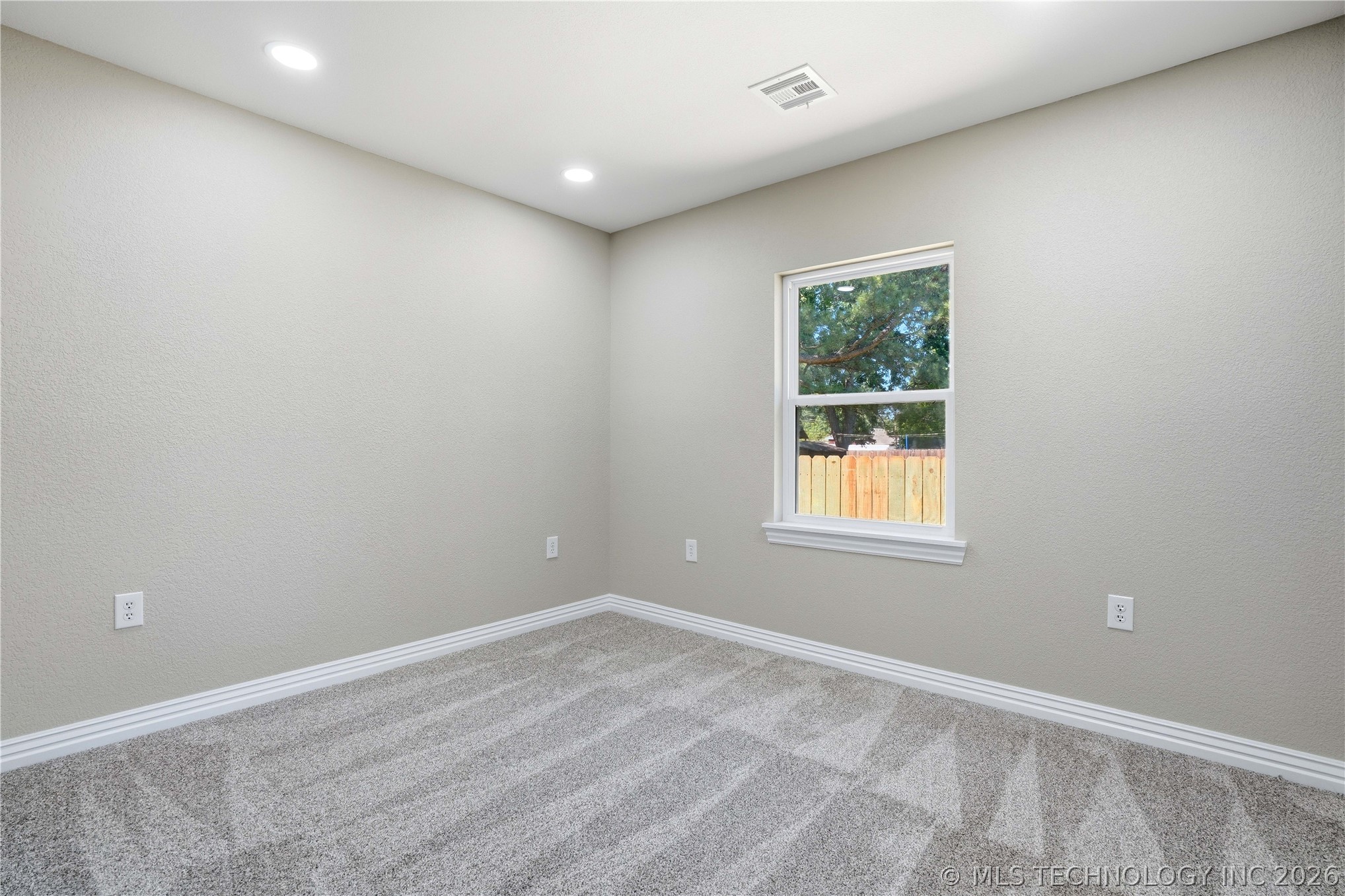 1220 E Miami Property Photo 28
