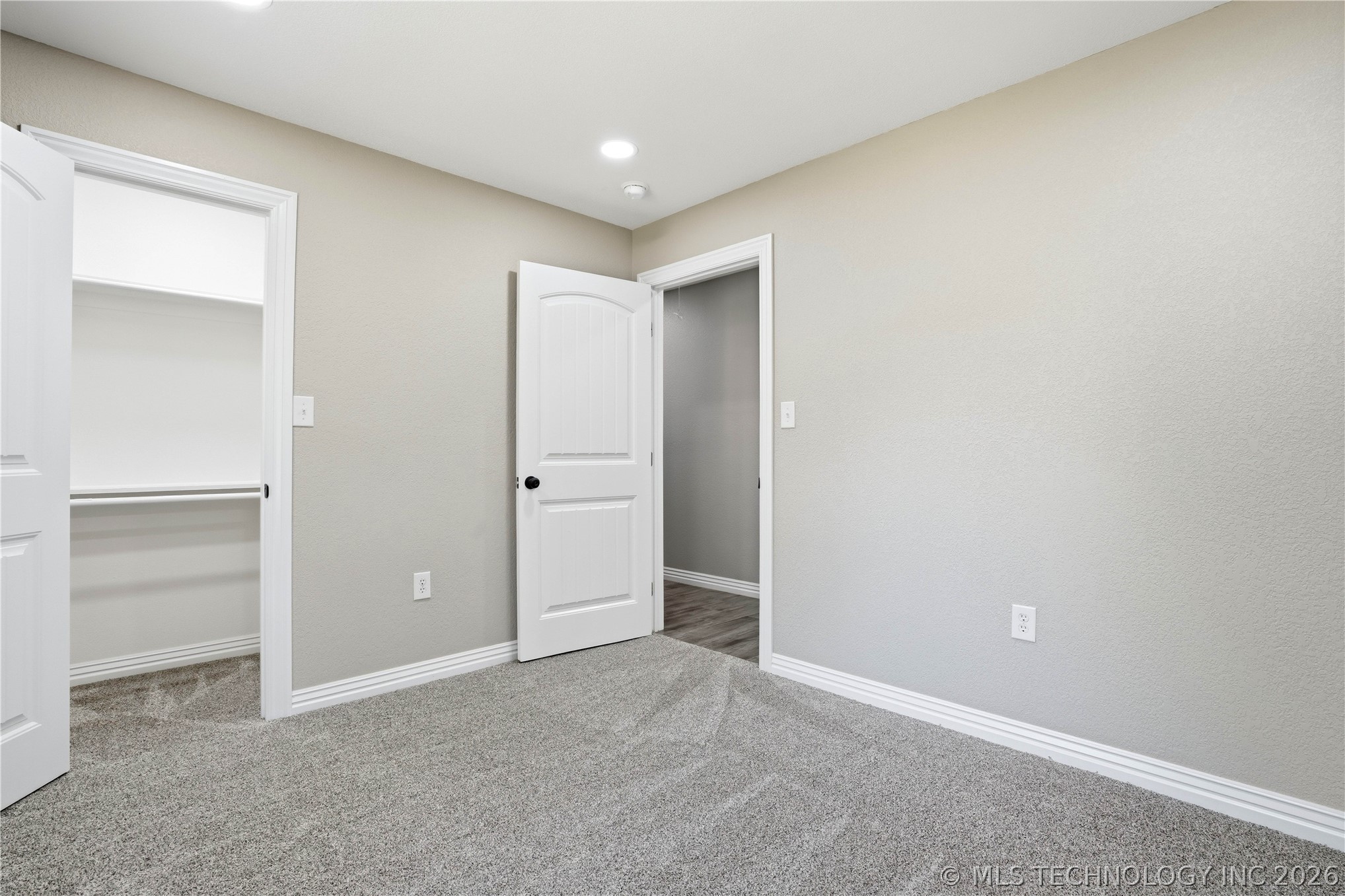 1220 E Miami Property Photo 30