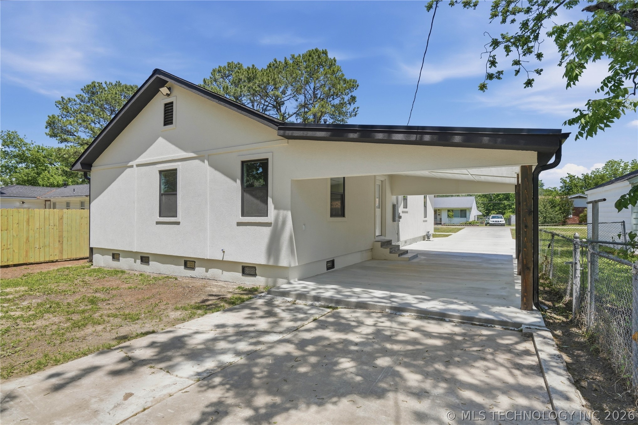 1220 E Miami Property Photo 45