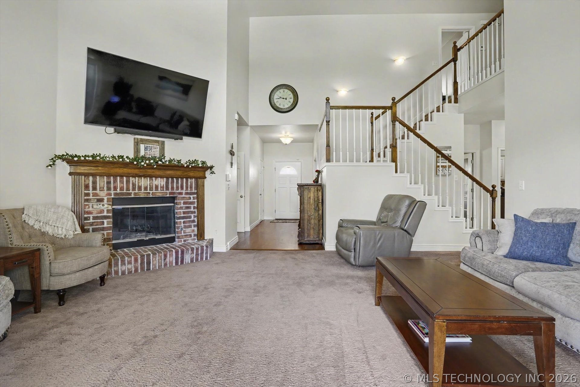 2406 E Fairfield Court Property Photo 14