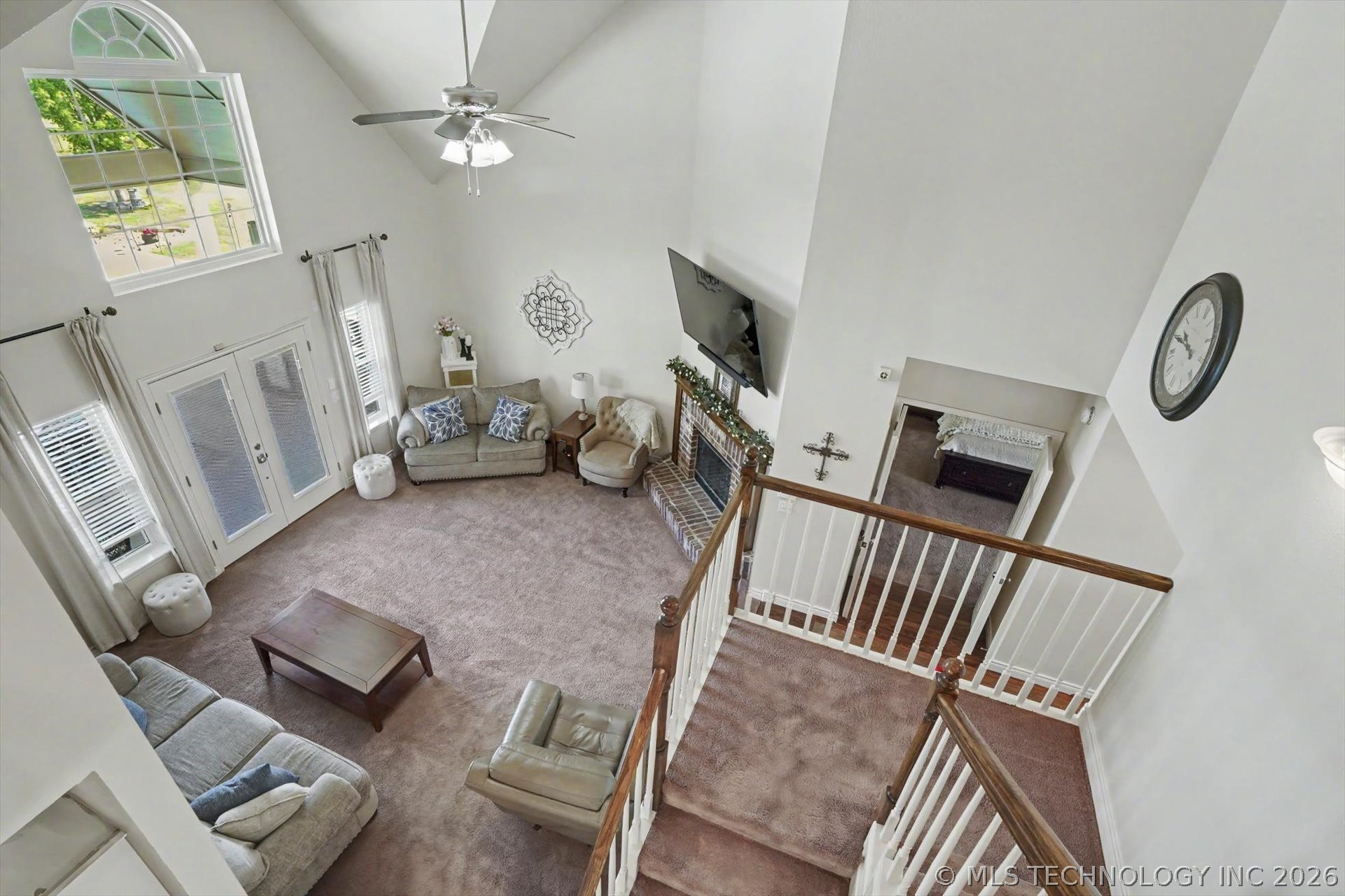 2406 E Fairfield Court Property Photo 29