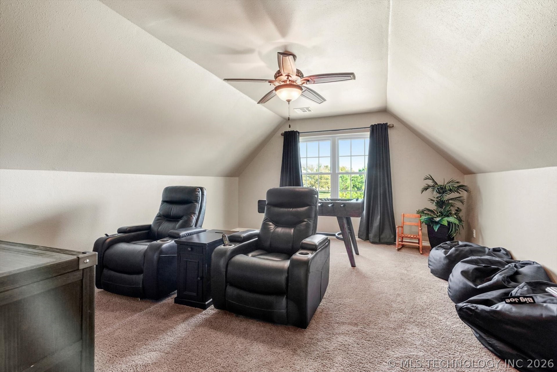 2406 E Fairfield Court Property Photo 34