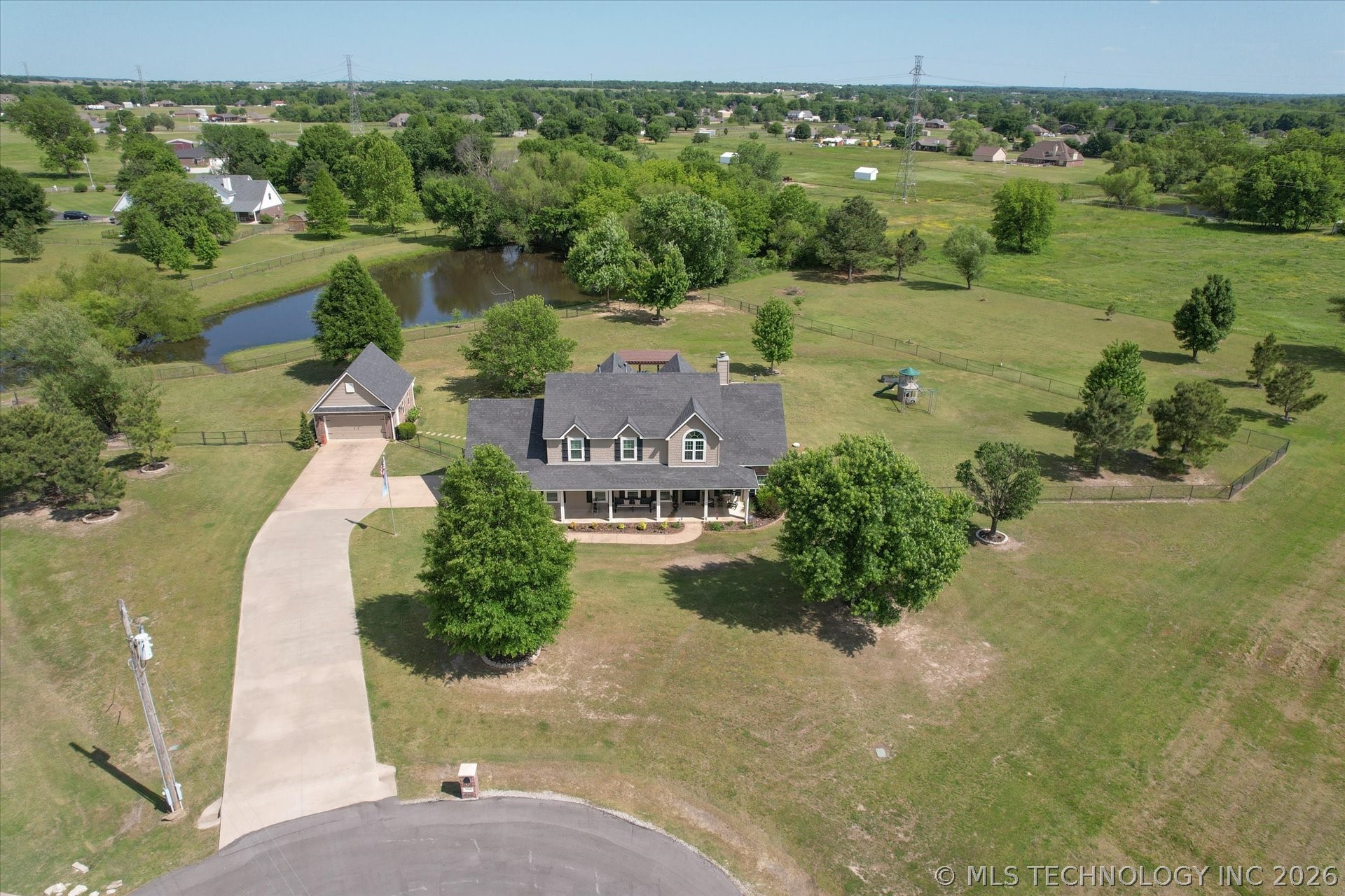 2406 E Fairfield Court Property Photo 43