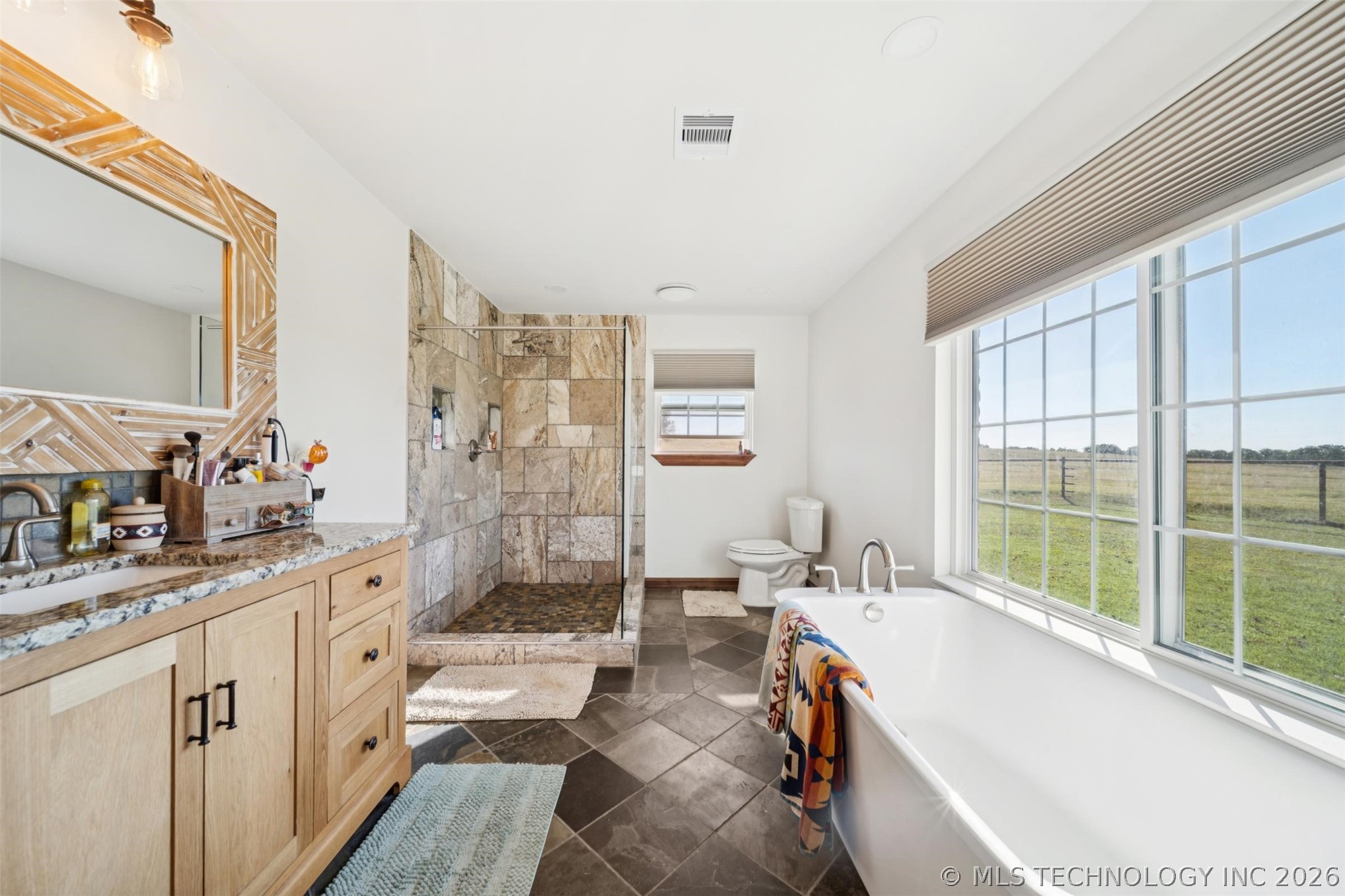 19190 W 6th Street North Property Photo 69