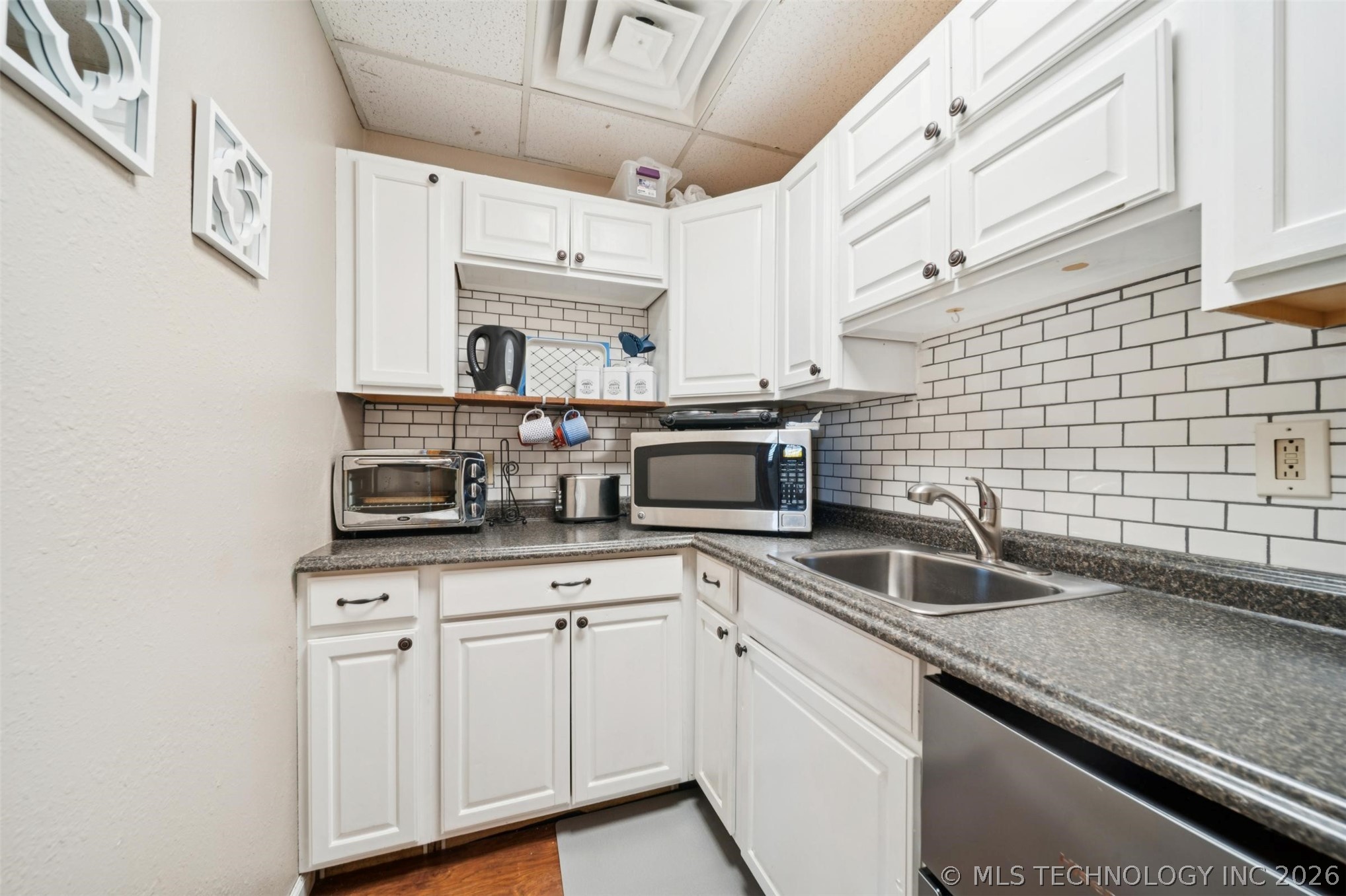 19190 W 6th Street North Property Photo 76