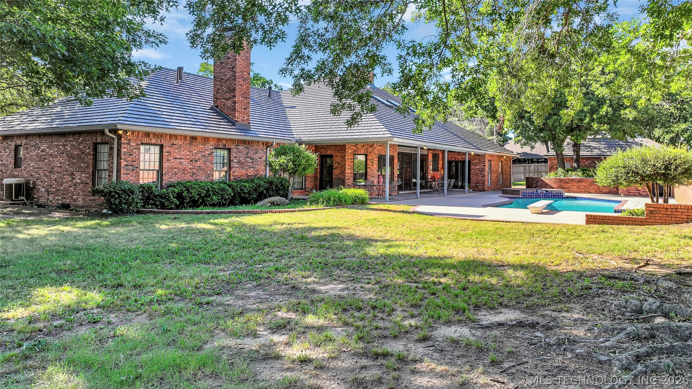 2803 Ridgeway Property Photo 33