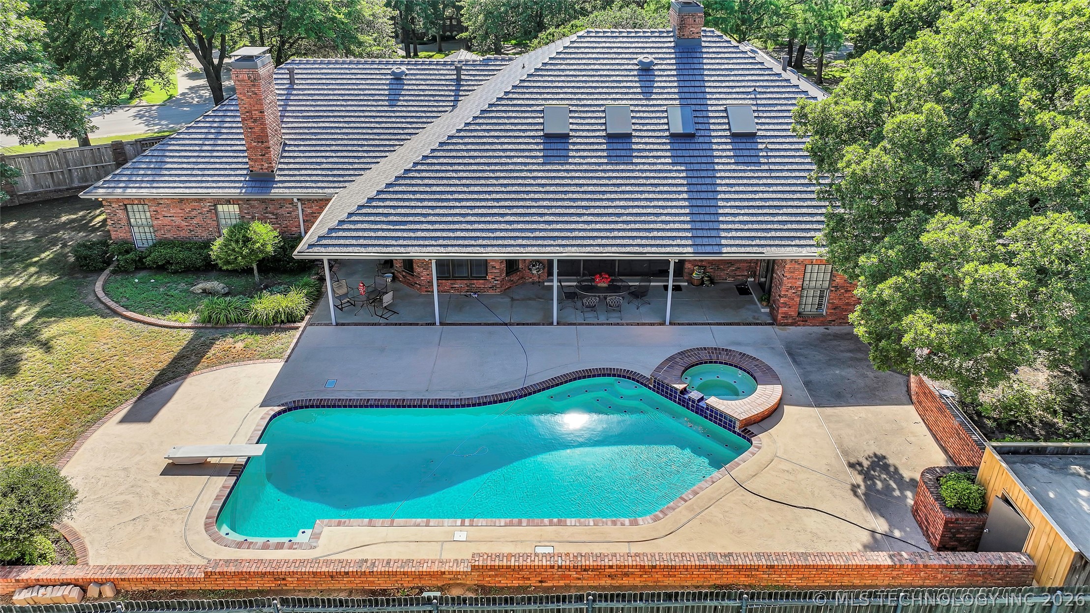 2803 Ridgeway Property Photo 40