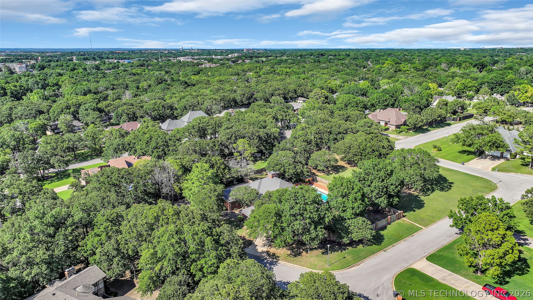2803 Ridgeway Property Photo 45