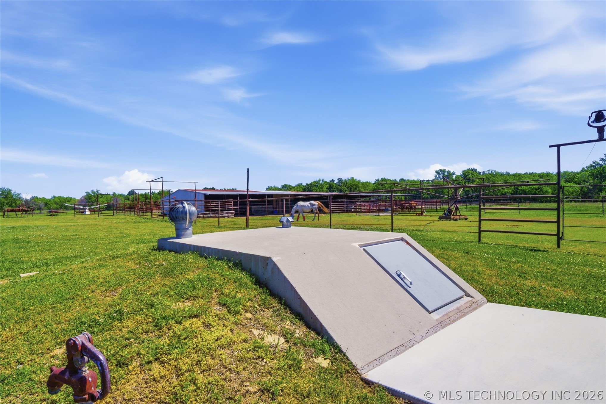 394850 W 4000 Road Property Photo 22