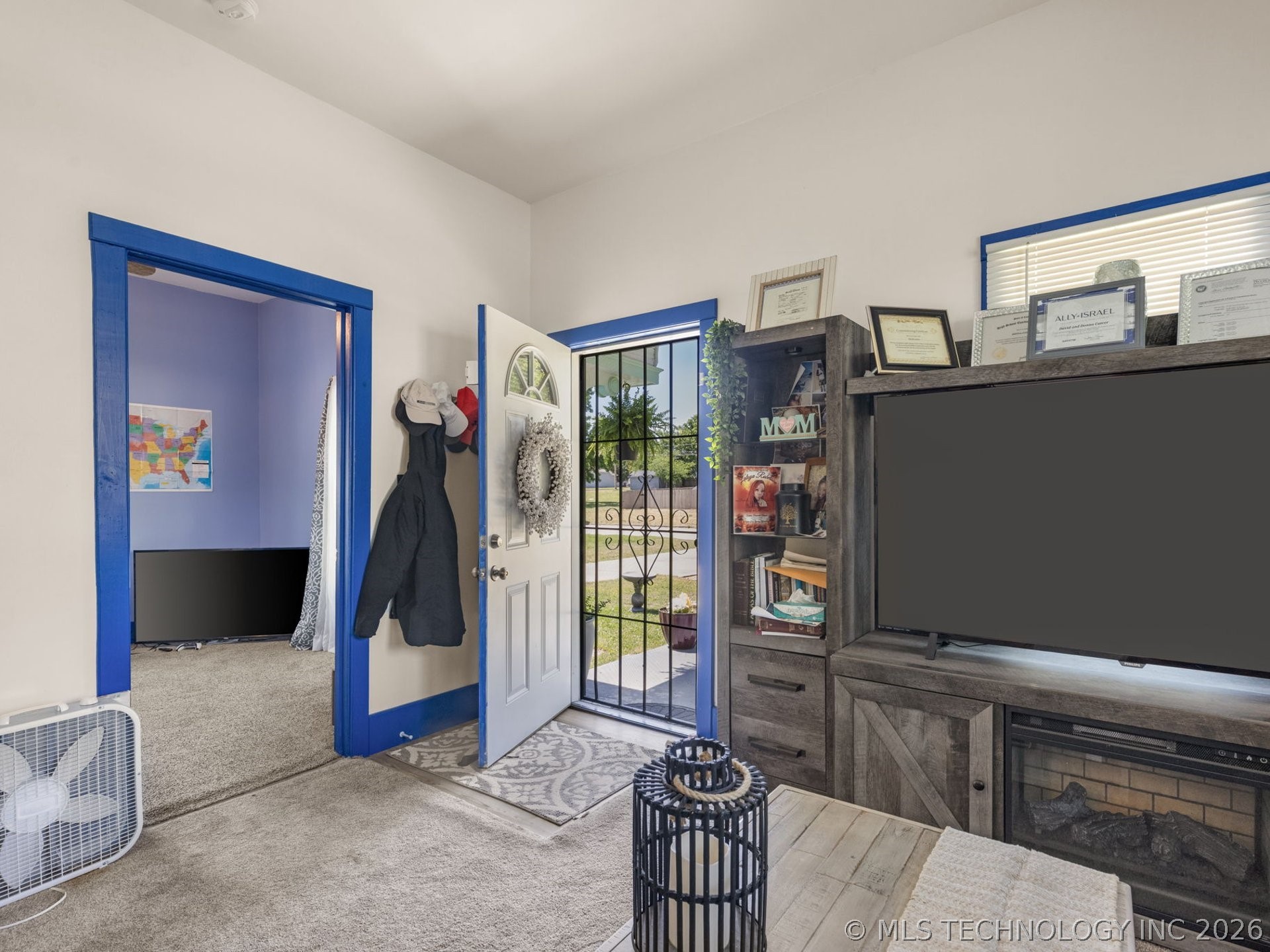514 S Seneca Avenue Property Photo 9