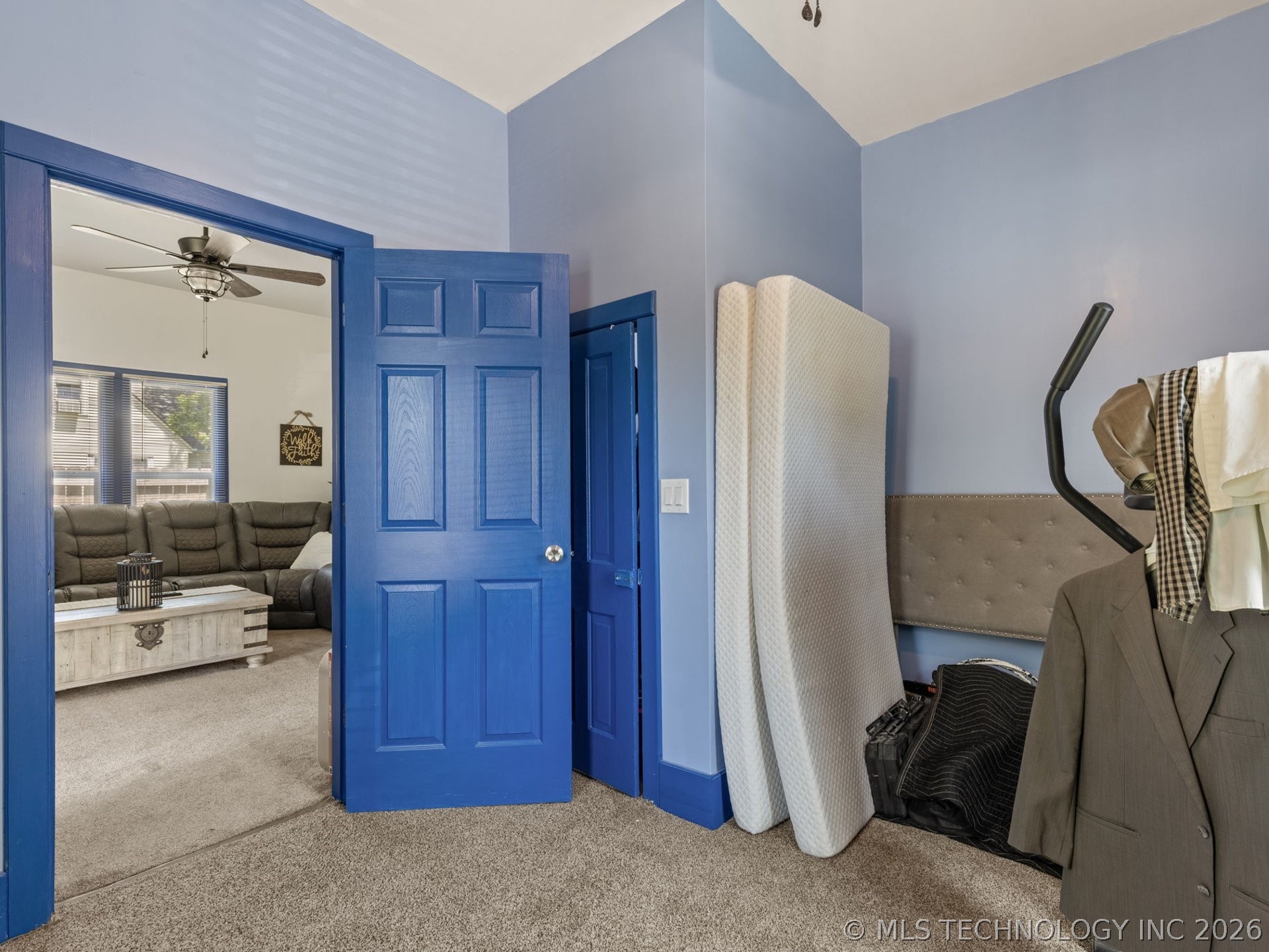 514 S Seneca Avenue Property Photo 16