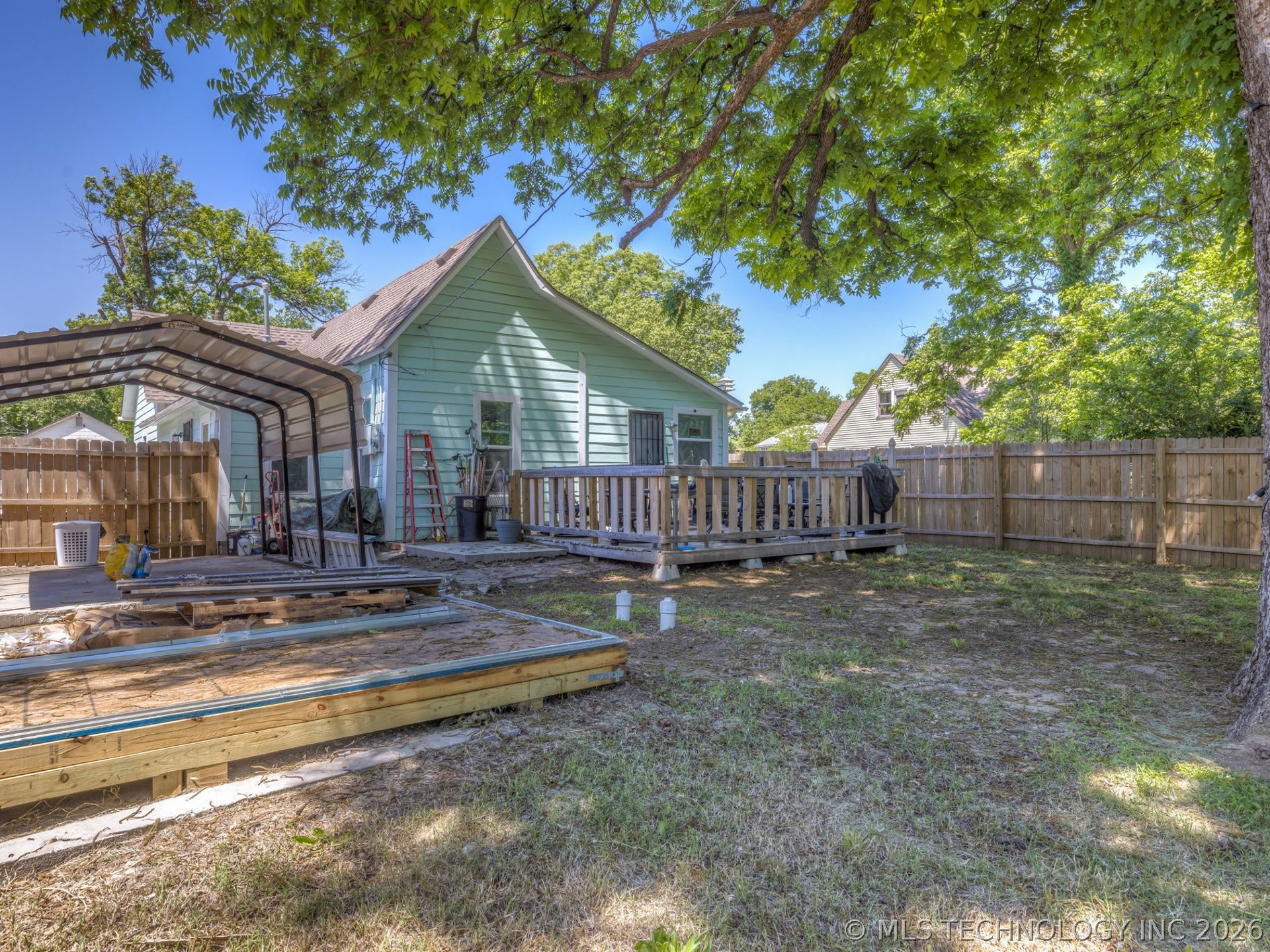 514 S Seneca Avenue Property Photo 43