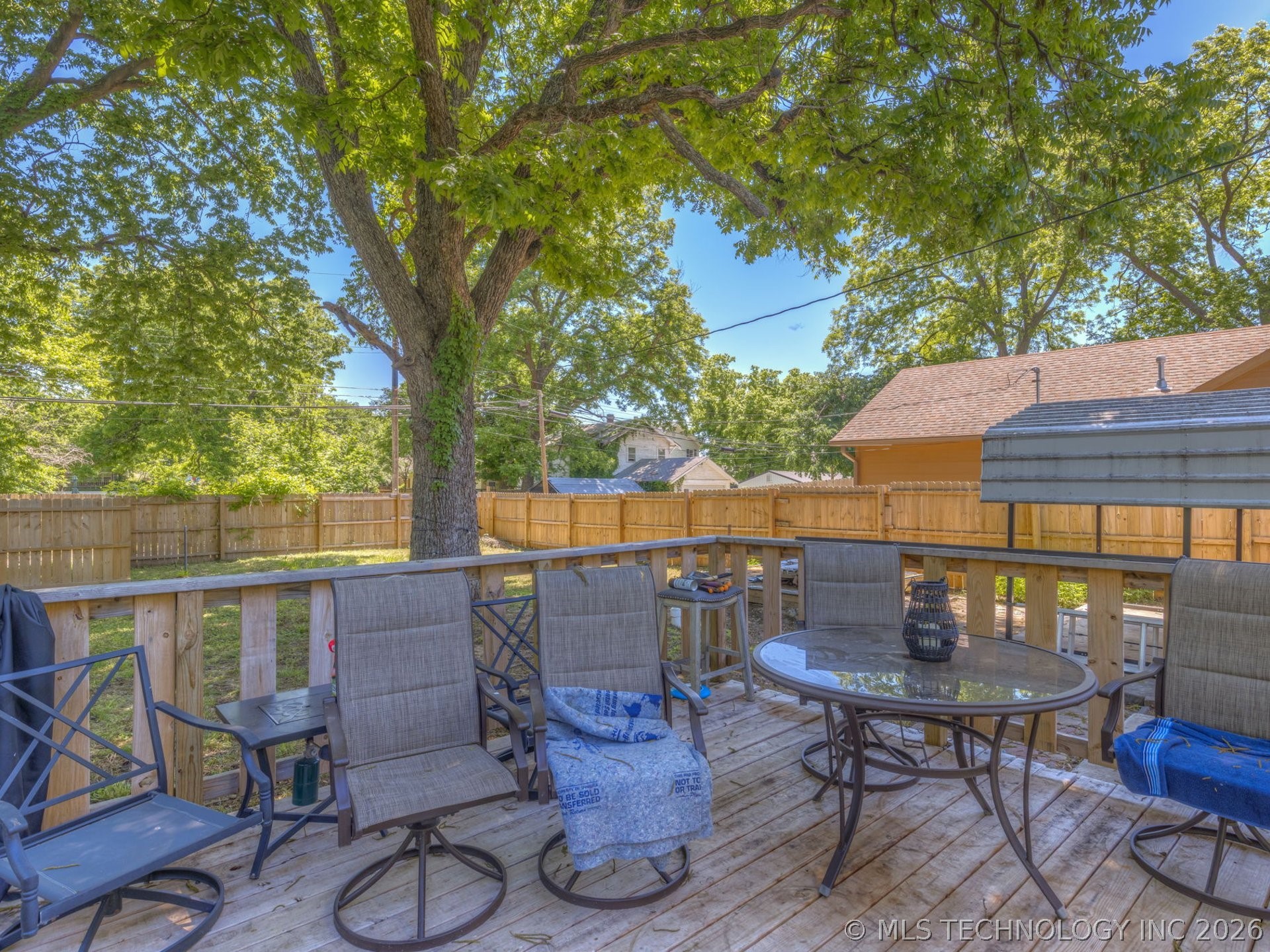 514 S Seneca Avenue Property Photo 49