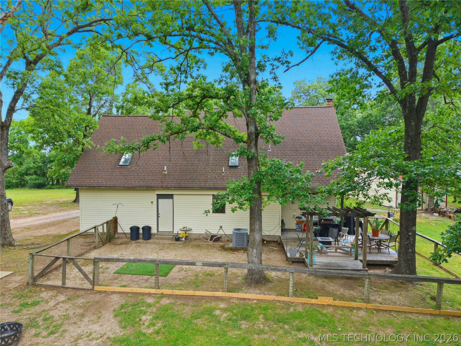 26650 S 520 Property Photo 5
