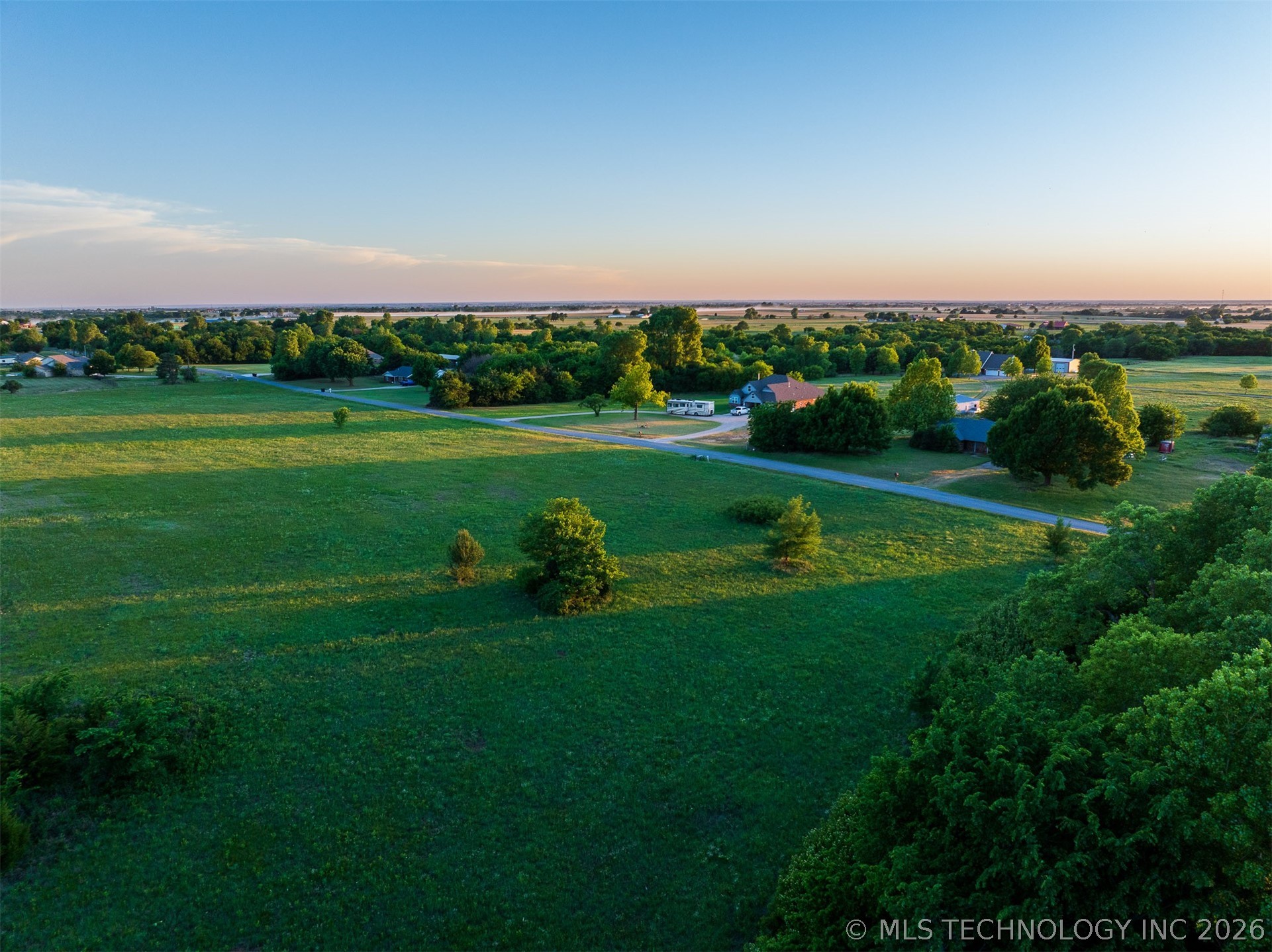 1 W County Road