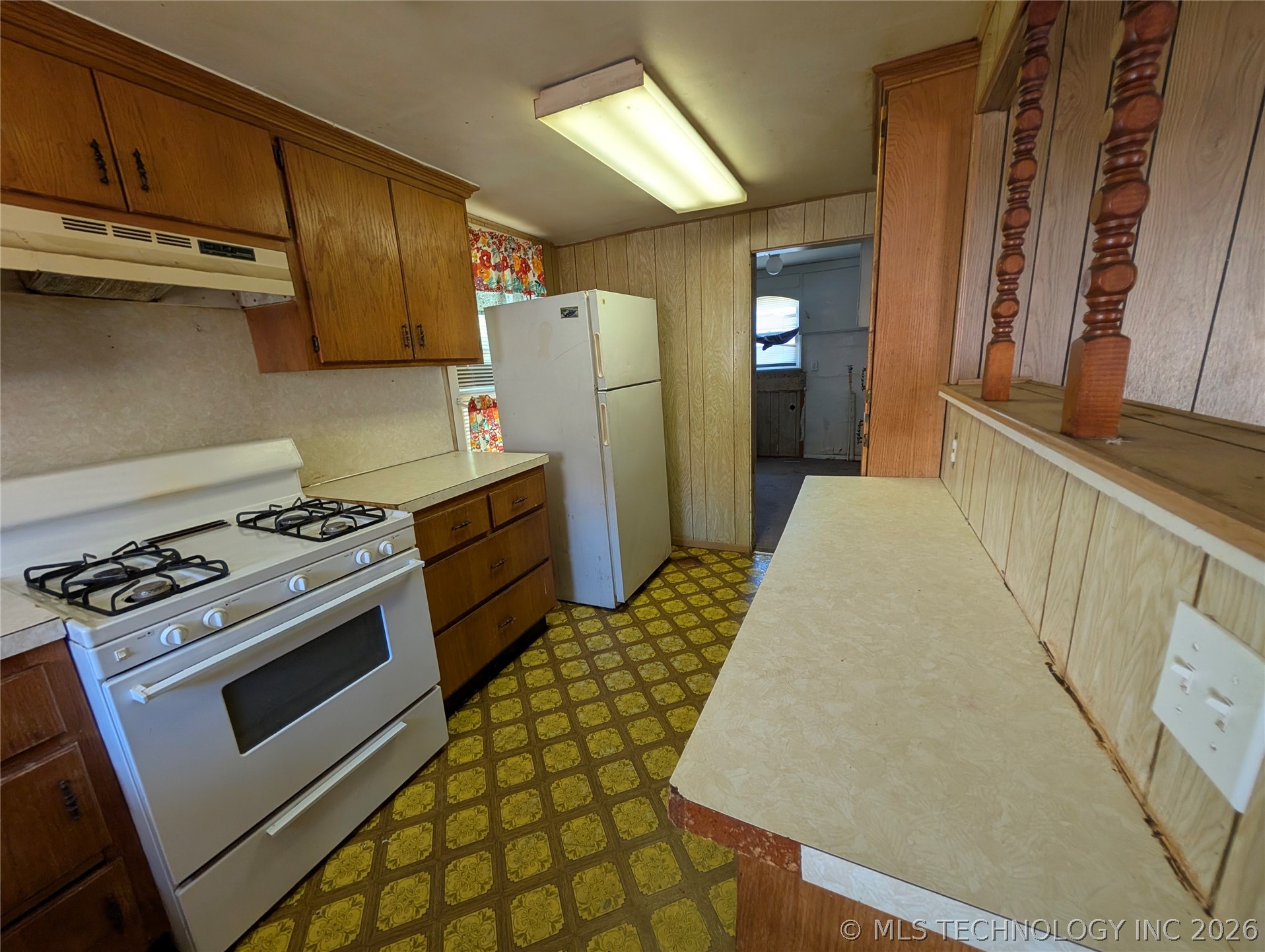 701 N Grant Avenue Property Photo 6